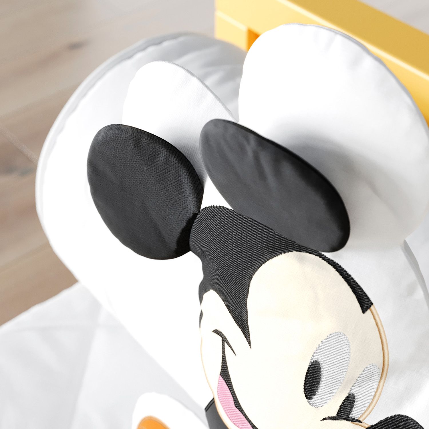 Almofada Amiguinho Mickey Mouse 37cm