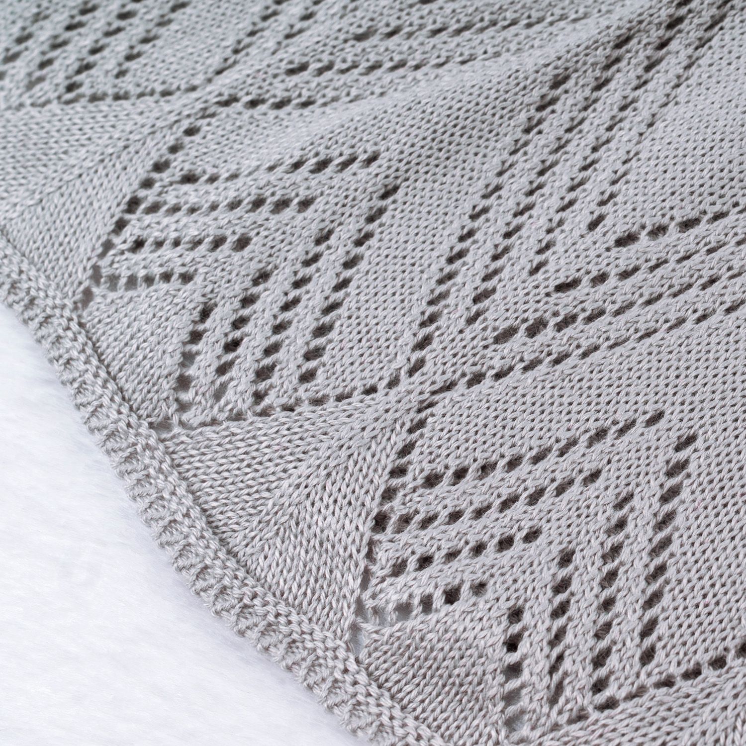 Saída Maternidade Tricot Primeiro Vestidinho com Pérolas Rosa 03 Peças