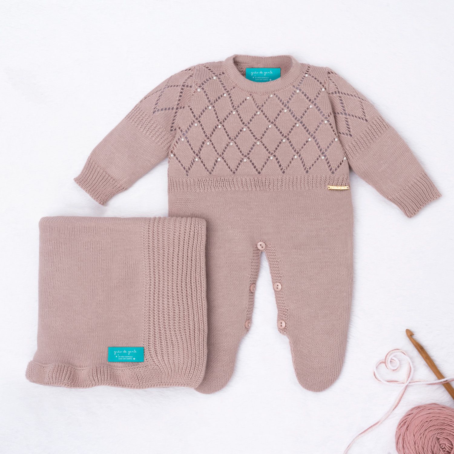 Saída Maternidade Tricot Pérola Duquesa Vermelho 02 Peças