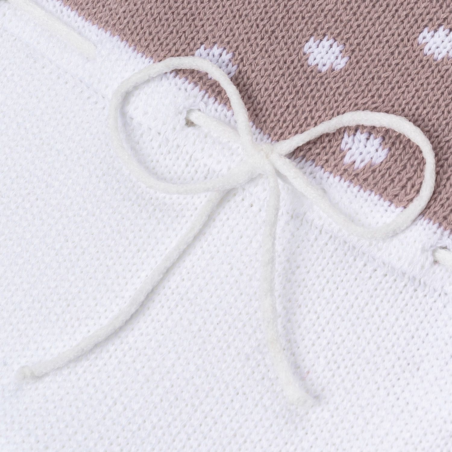 Macacão Tricot Poá Gola Babado Rosa