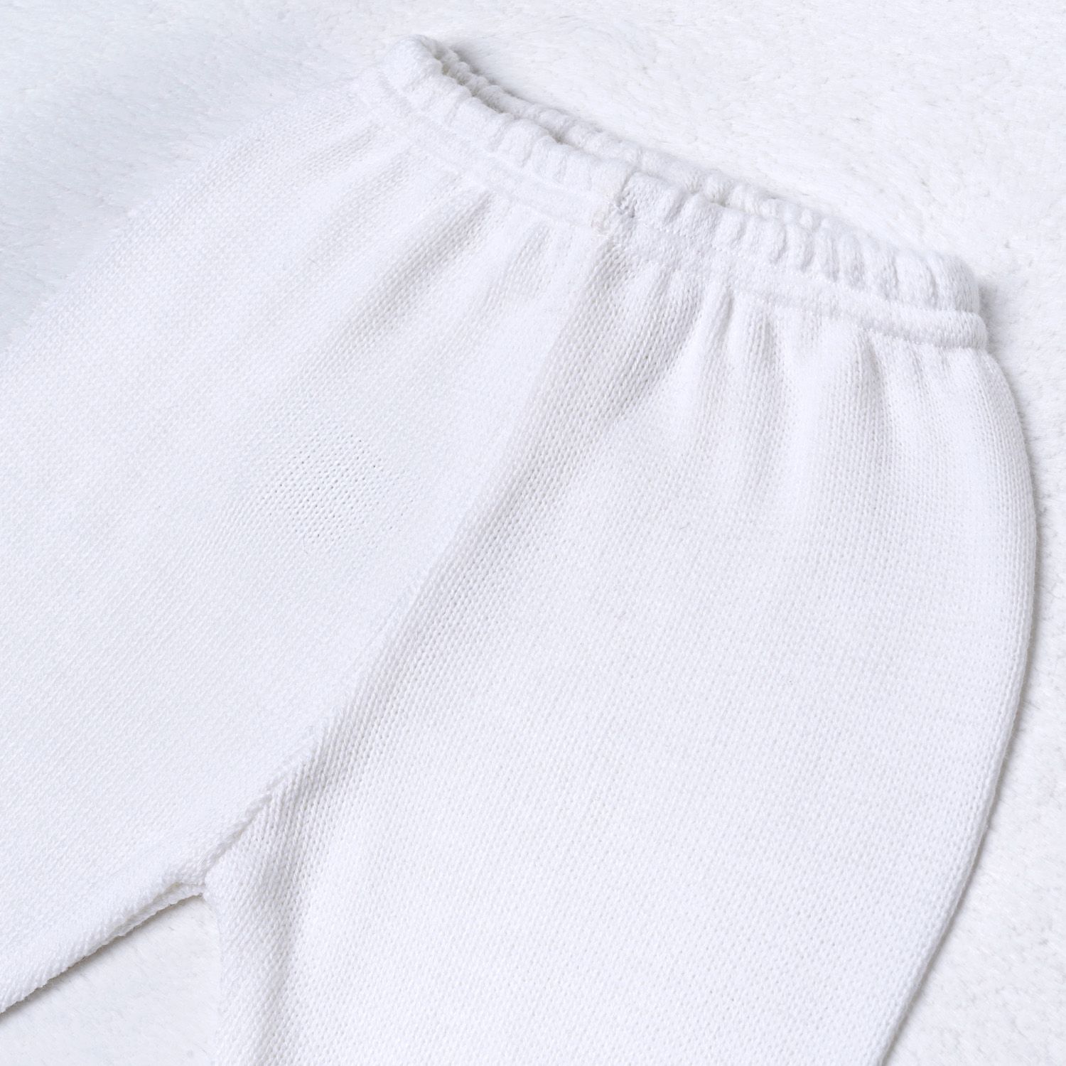 Saída Maternidade Tricot Vestido Listrado com Flores e Calça Branca 02 Peças