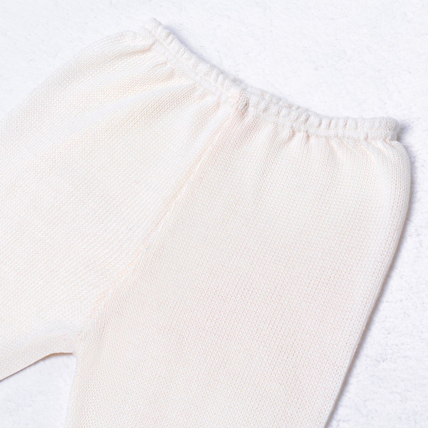 Saída Maternidade Tricot Vestido Listrado com Flores e Calça Branca 02 Peças