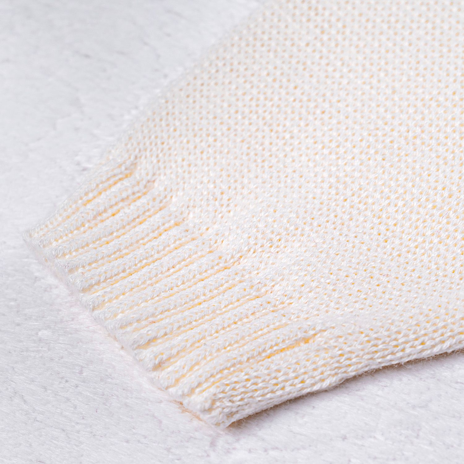 Saída Maternidade Tricot Vestido Listrado com Flores e Calça Branca 02 Peças