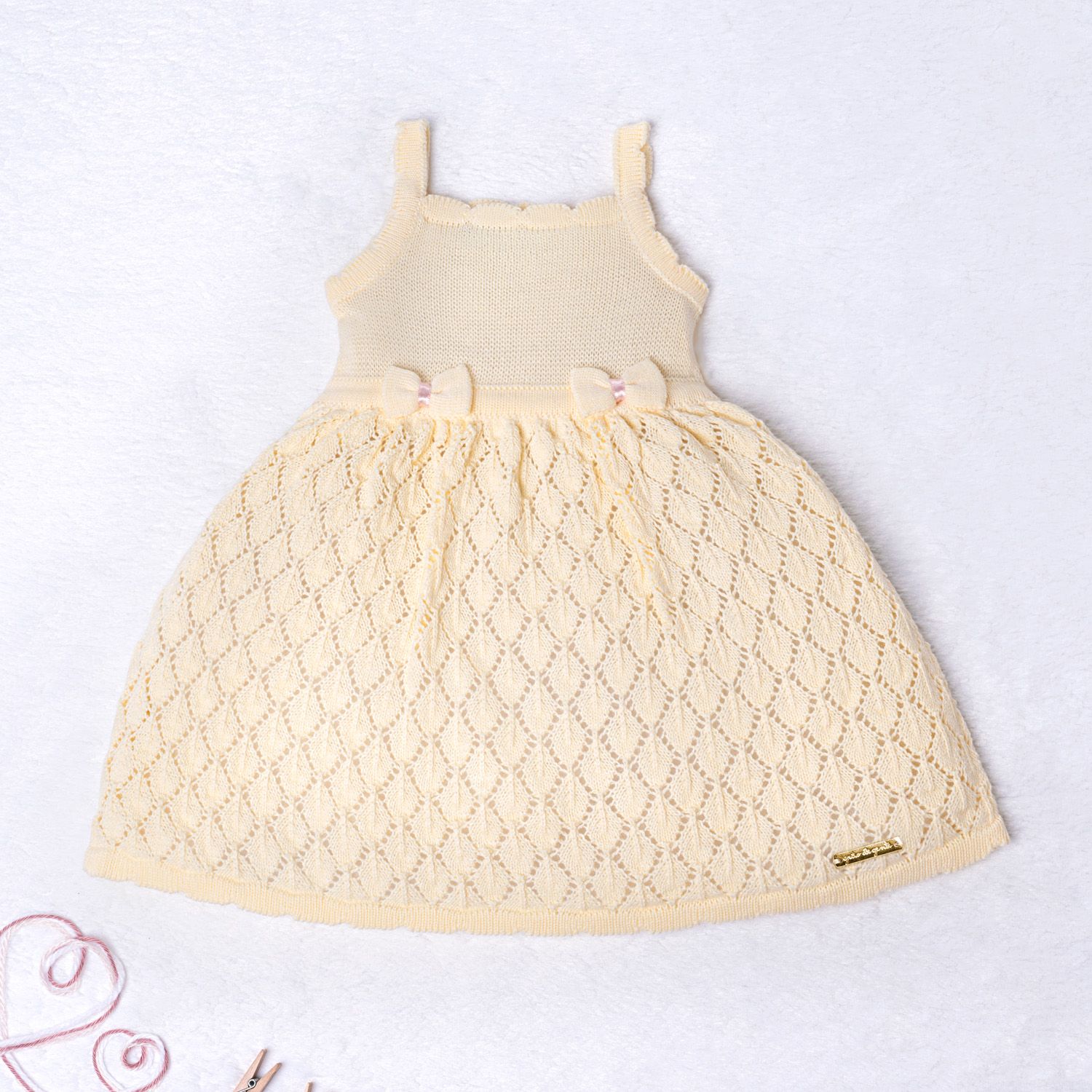 Vestido Tricot Vazado Laços Vermelho