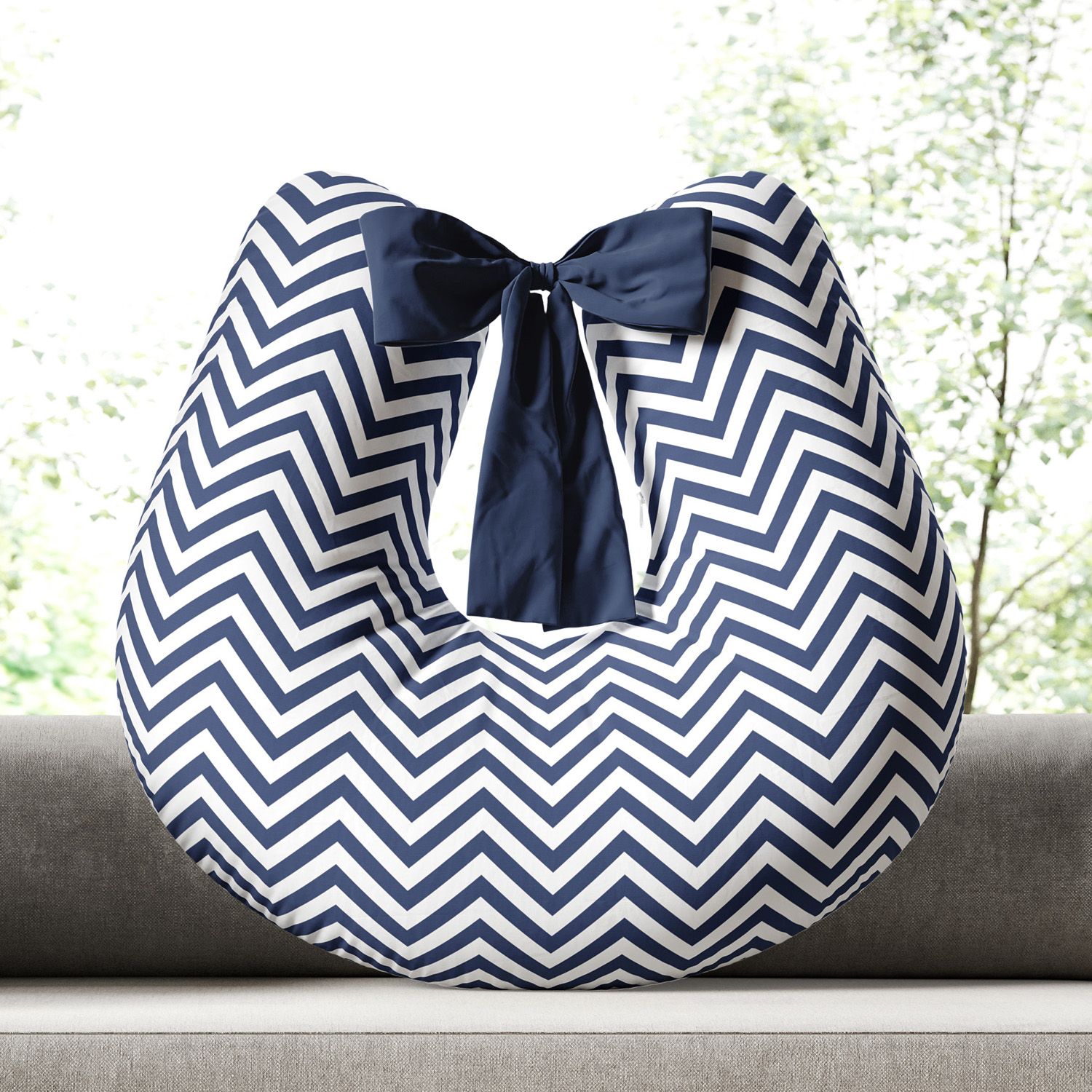 Almofada Amamentação Chevron Azul com Laço