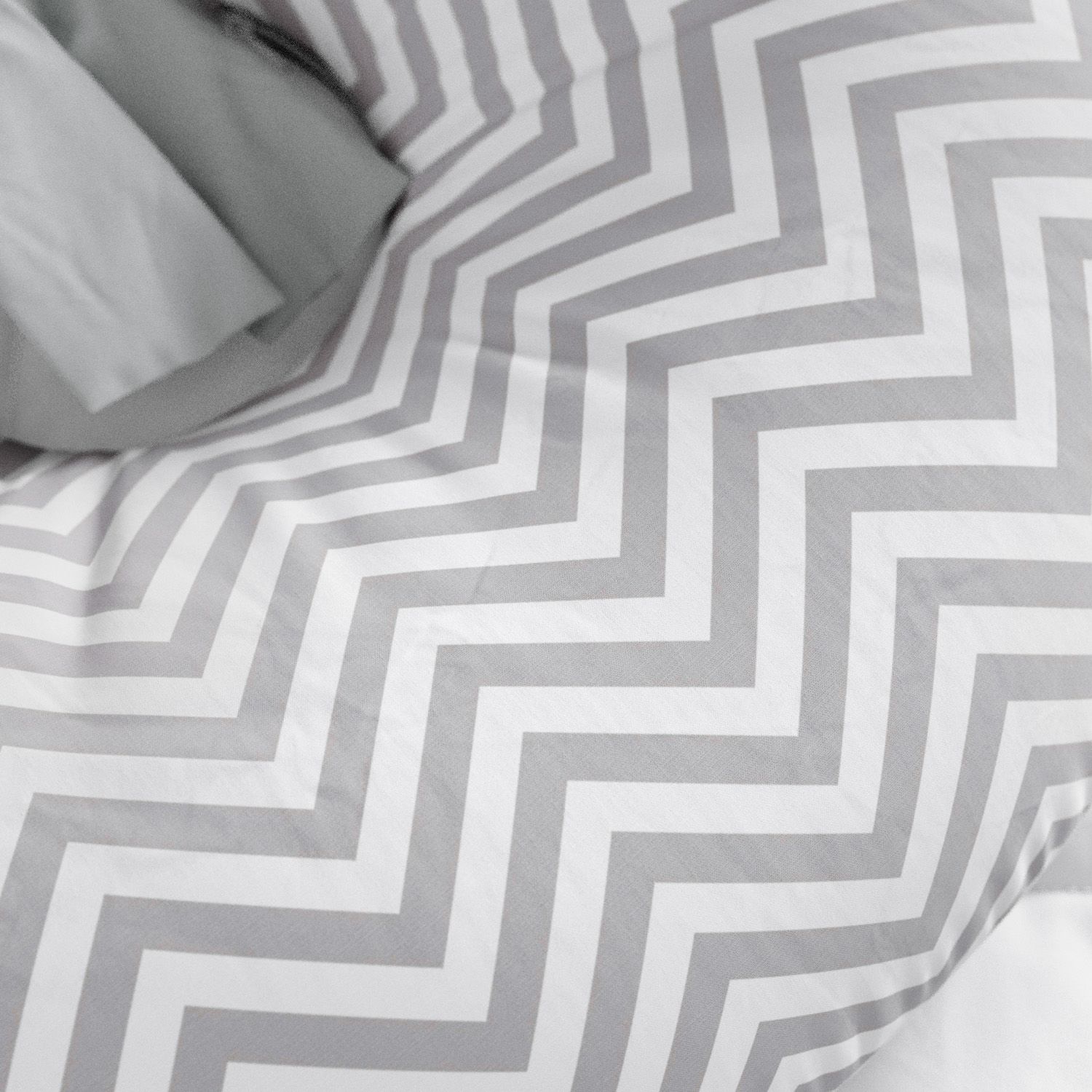 Almofada Amamentação Chevron Azul com Laço