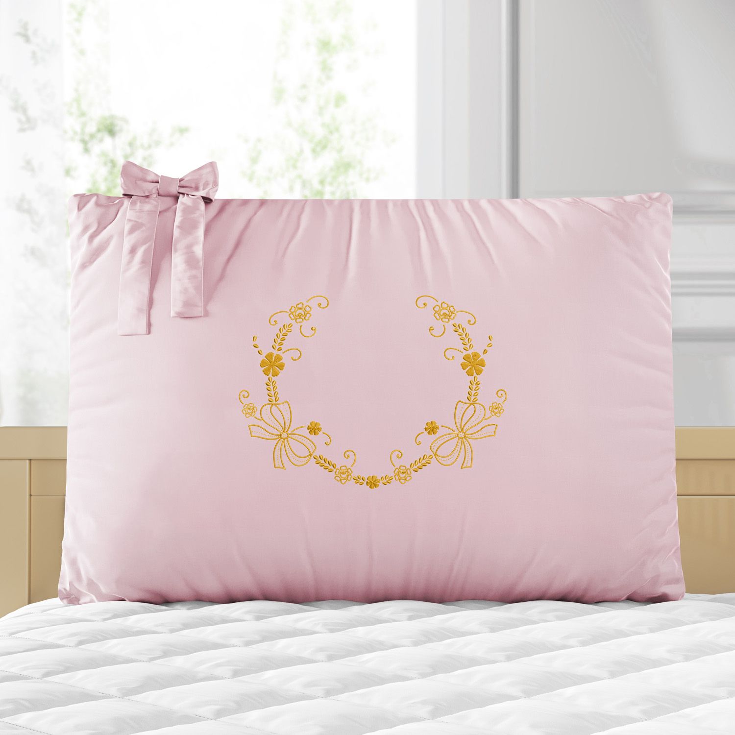 Kit Berço Arabesco Branco e Dourado