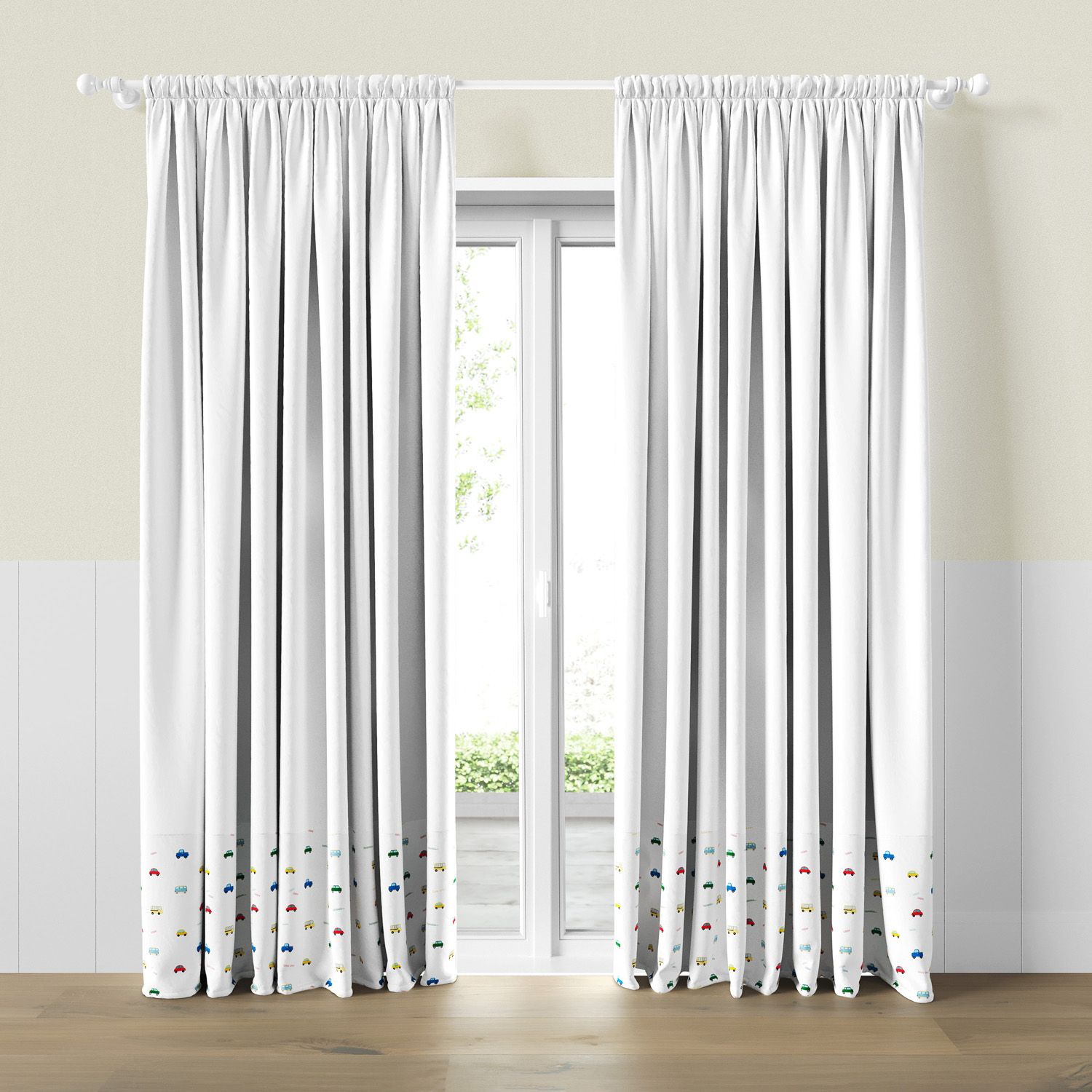 Cortina Infantil e Bebê Carrinhos Coloridos