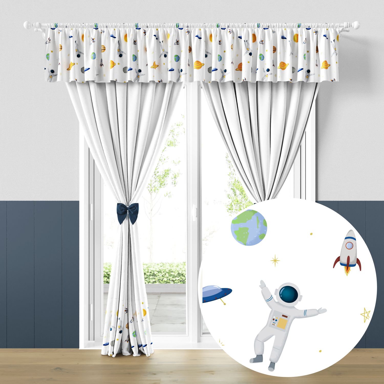 Cortina Infantil e Bebê Astronautas
