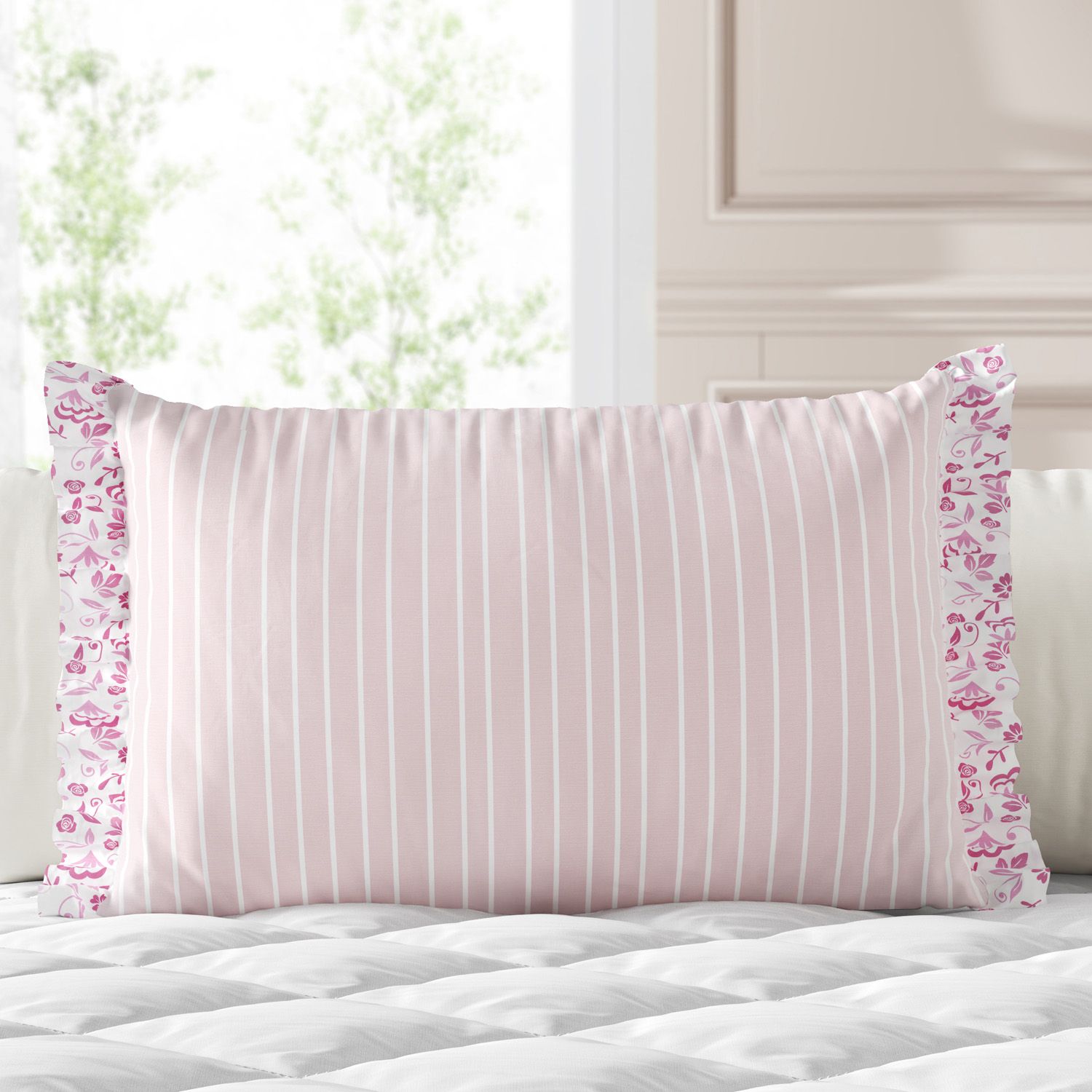 Almofada Retangular Floral Liberty Rosa Listras 35cm