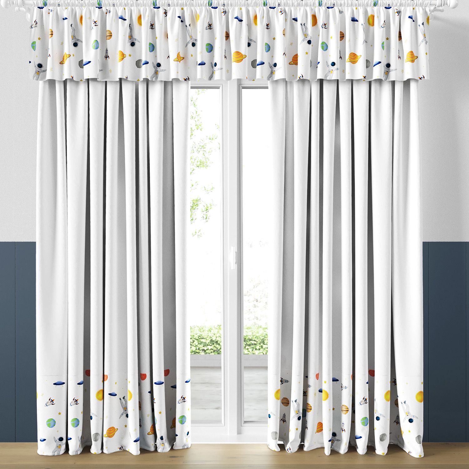 Cortina Infantil e Bebê Astronautas