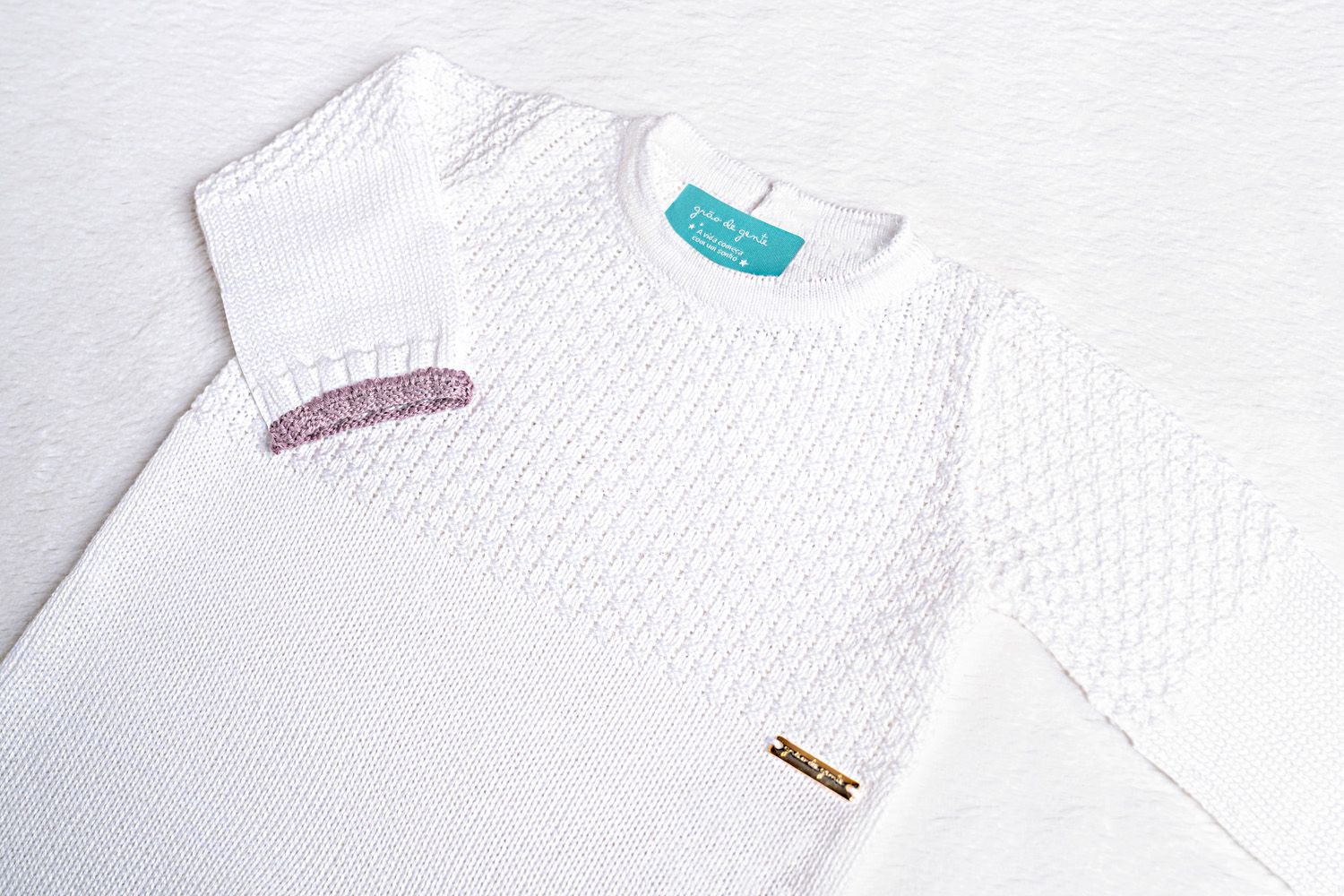 Saída Maternidade Tricot Ponto Arroz Branco e Lilás 02 Peças