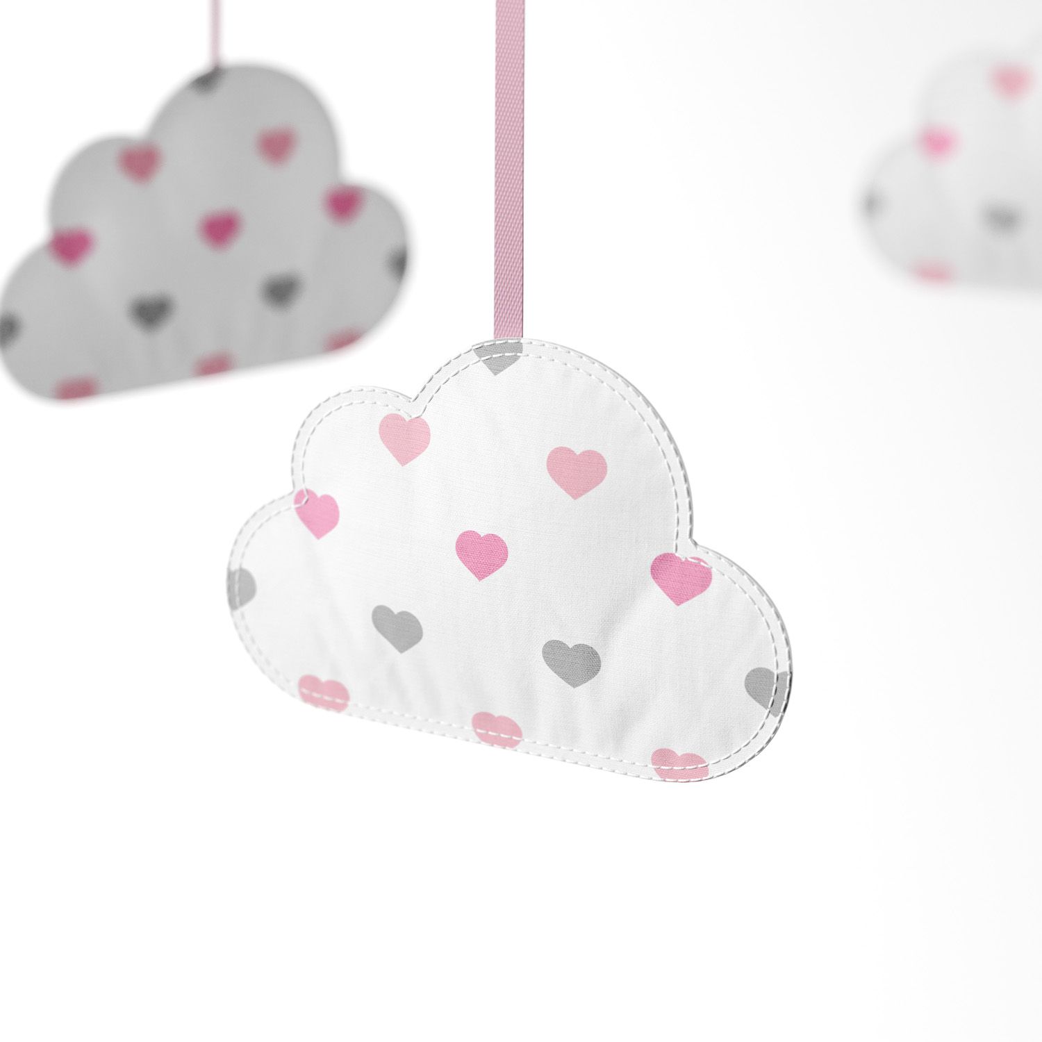 Móbile Nuvem Coração Rosa e Cinza