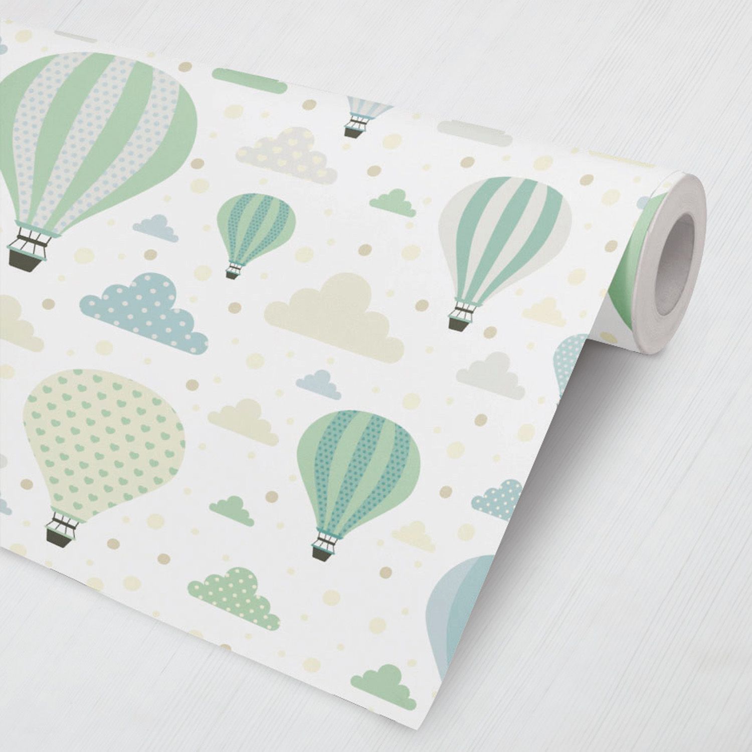 Papel de Parede Balões e Nuvens Colorido 3M