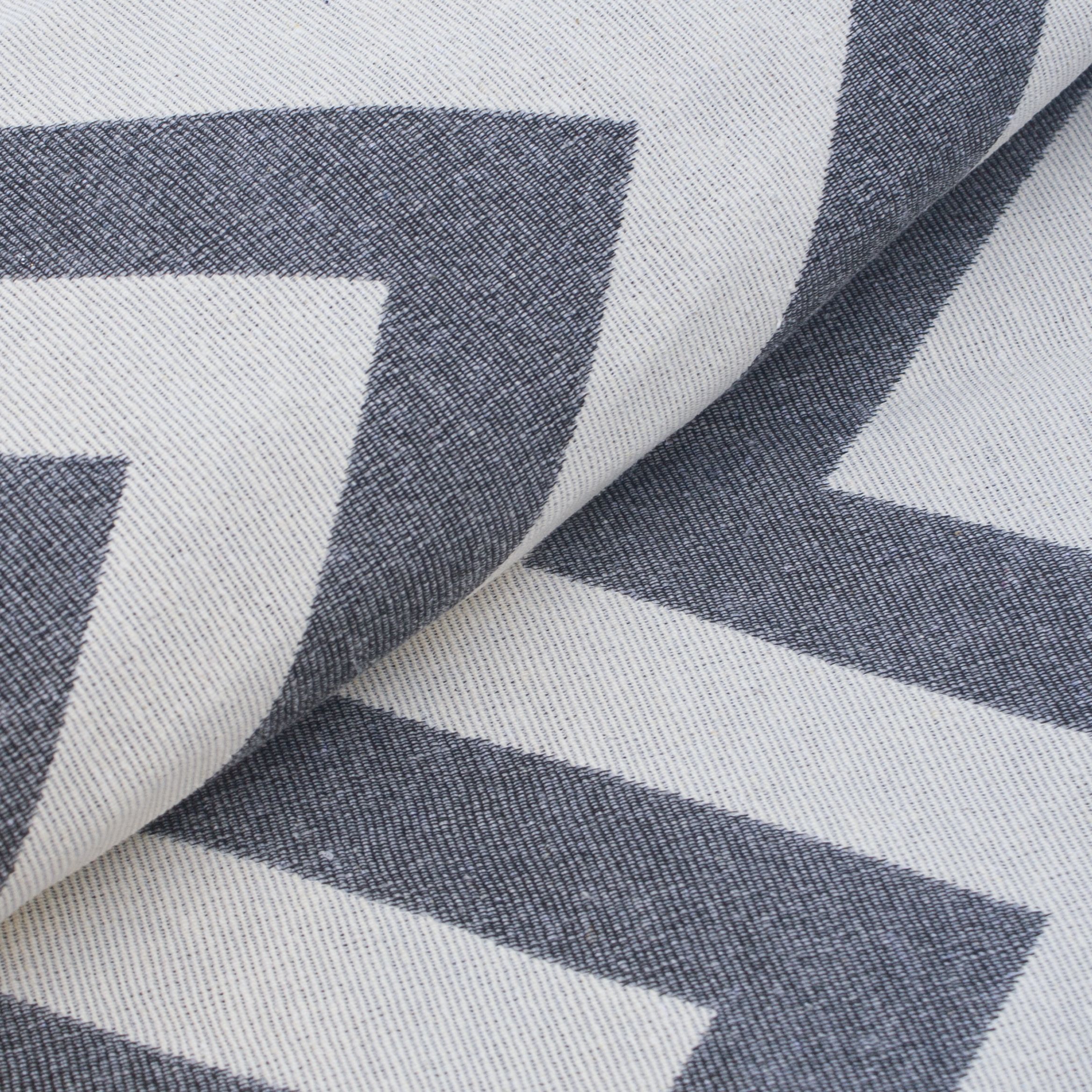 Tapete Retangular Chevron Bege 1,50m