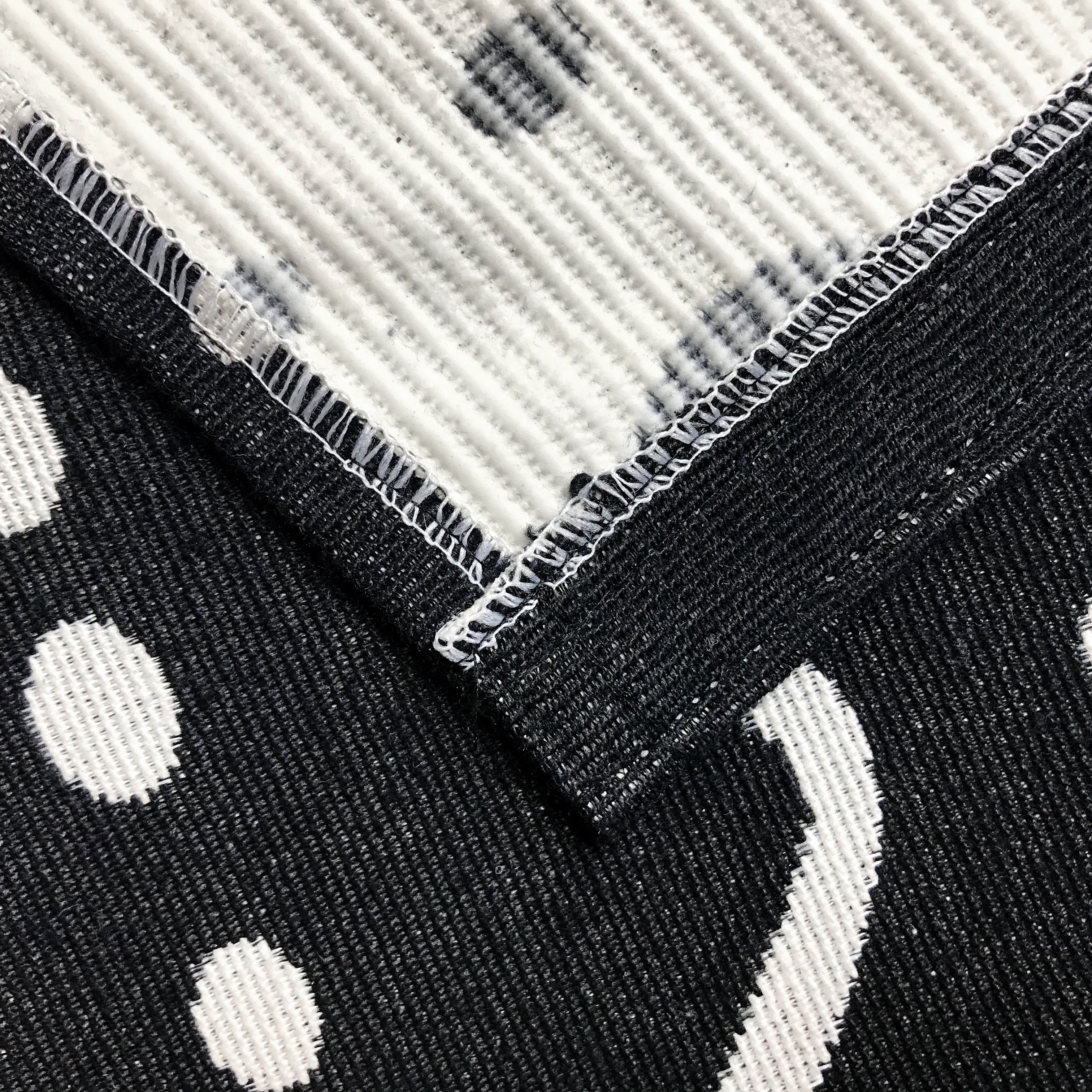 Tapete Retangular Las Vegas Branco 2m