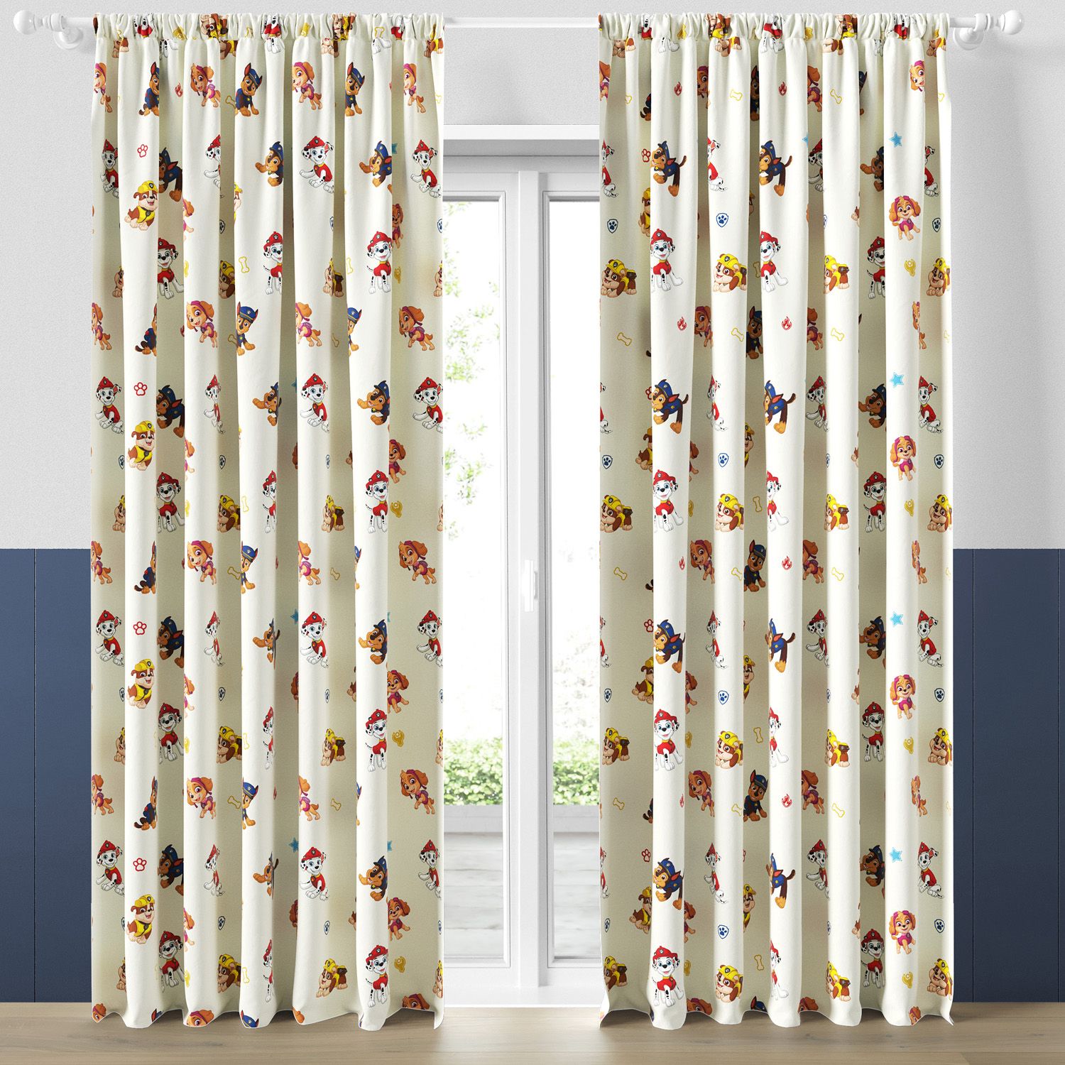 Cortina Patrulha Canina