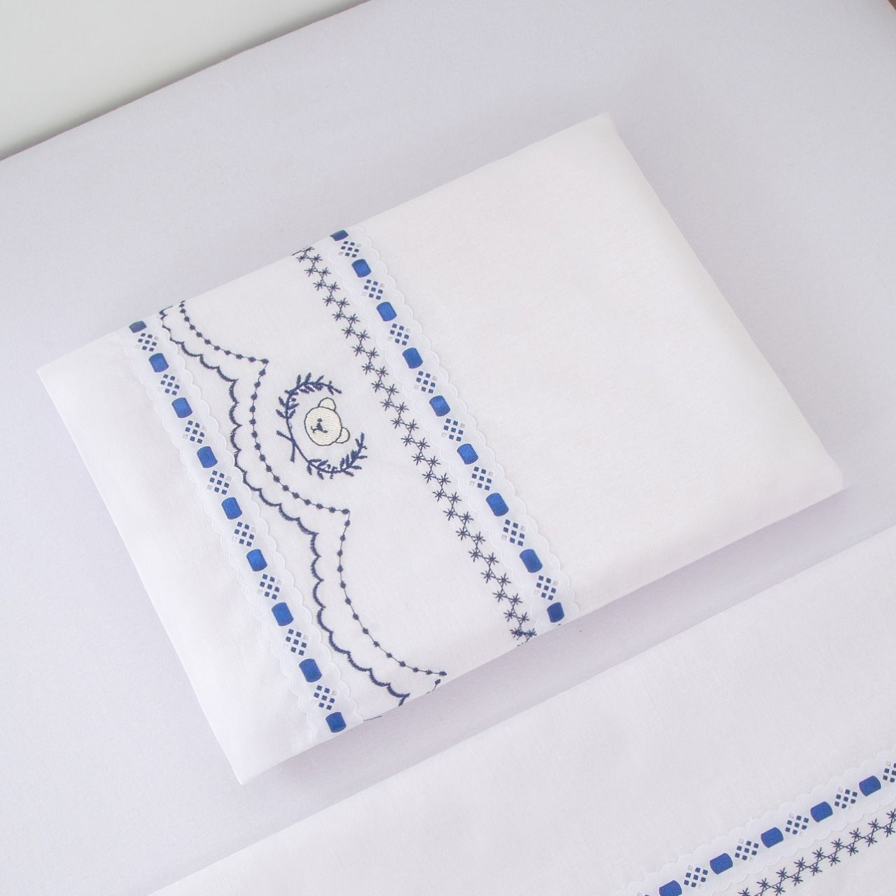 Jogo de Lençol Berço Bordado Ursinho Real Branco 3 Peças