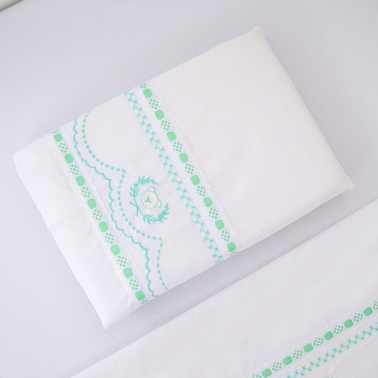 Jogo de Lençol Berço Bordado Ursinho Real Branco 3 Peças