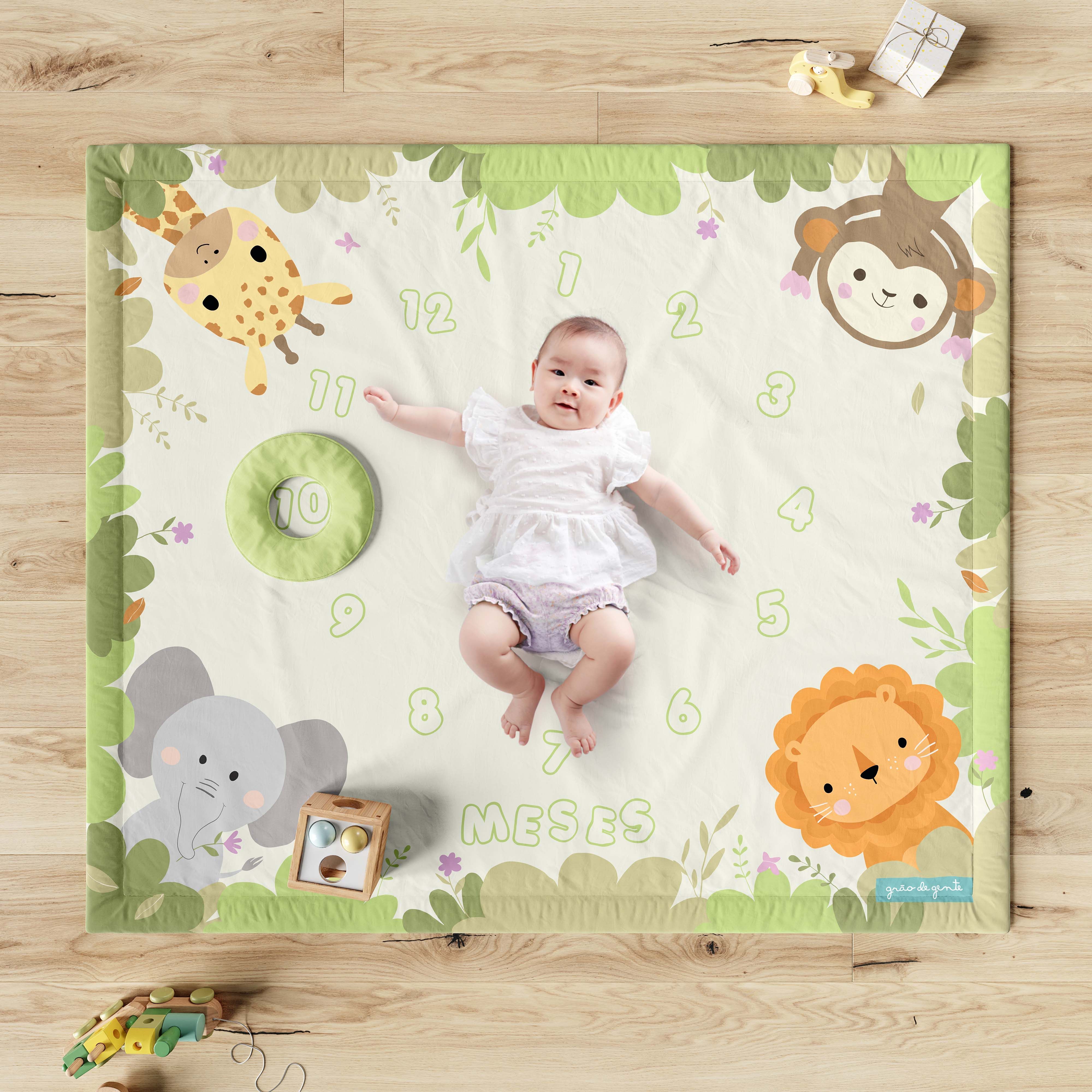 Tapete Mesversário Folhas Selva Baby