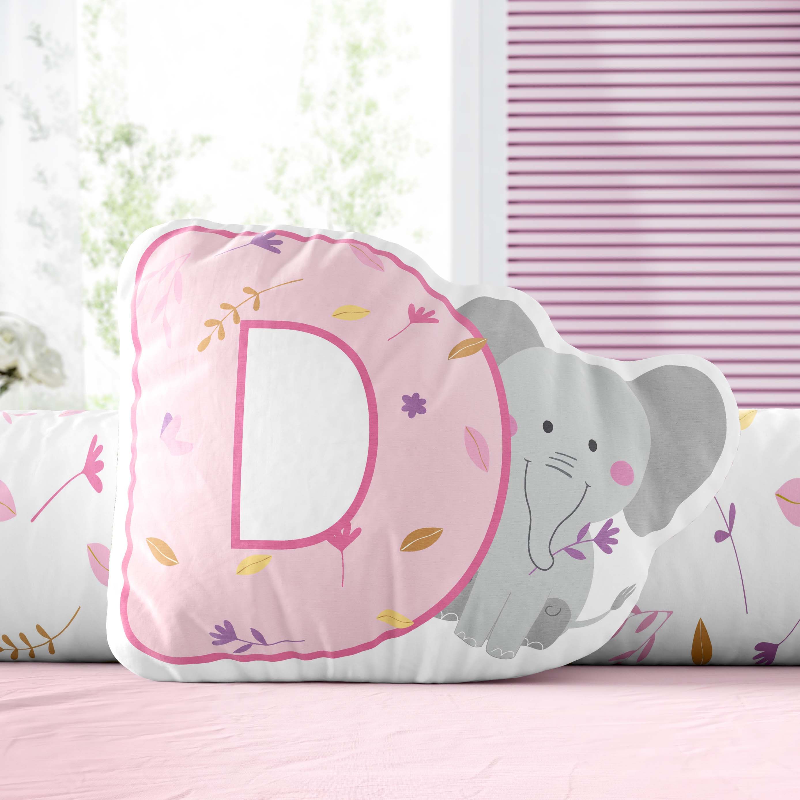 Almofada Selva Baby Rosa Letras de A a Z