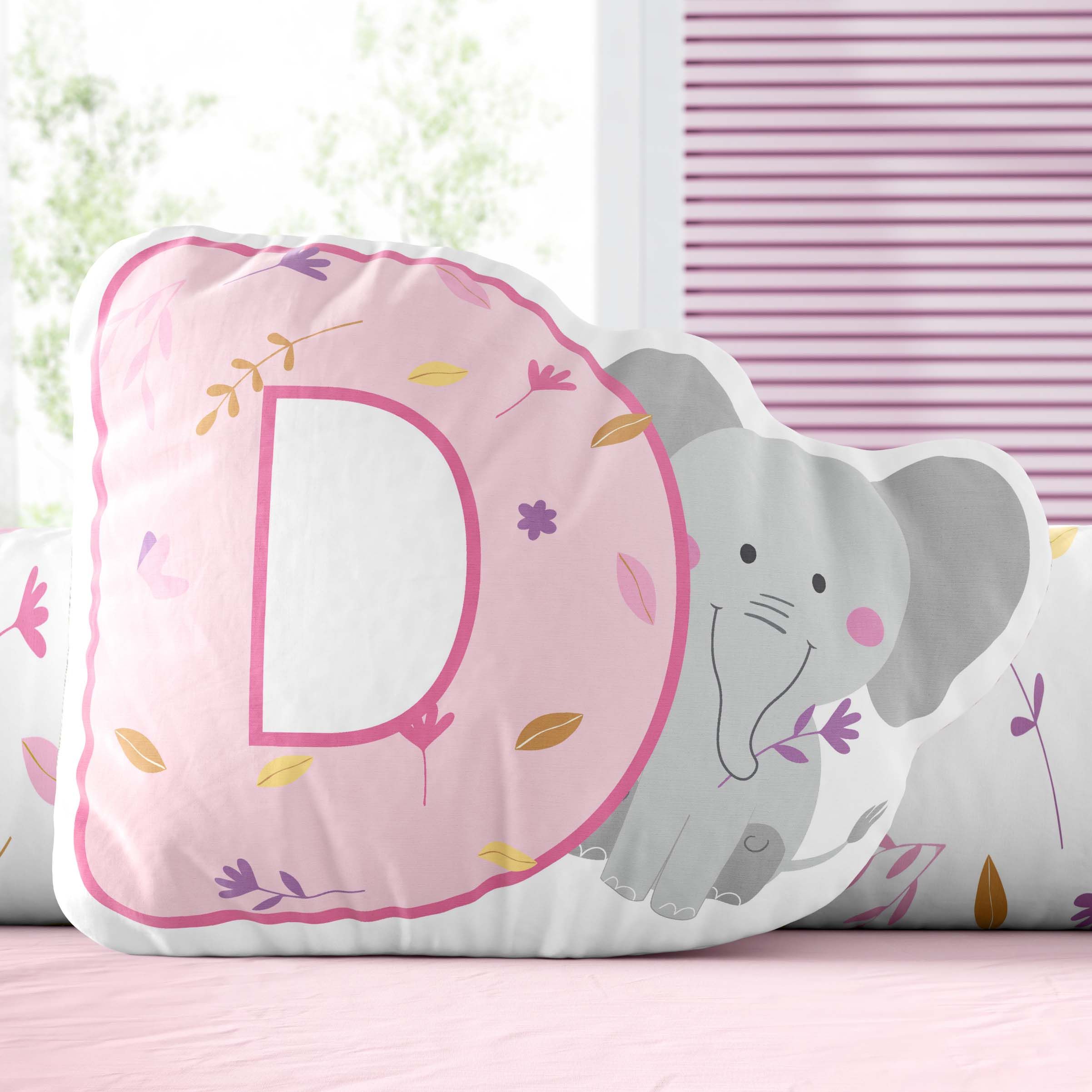 Almofada Selva Baby Rosa Letras de A a Z