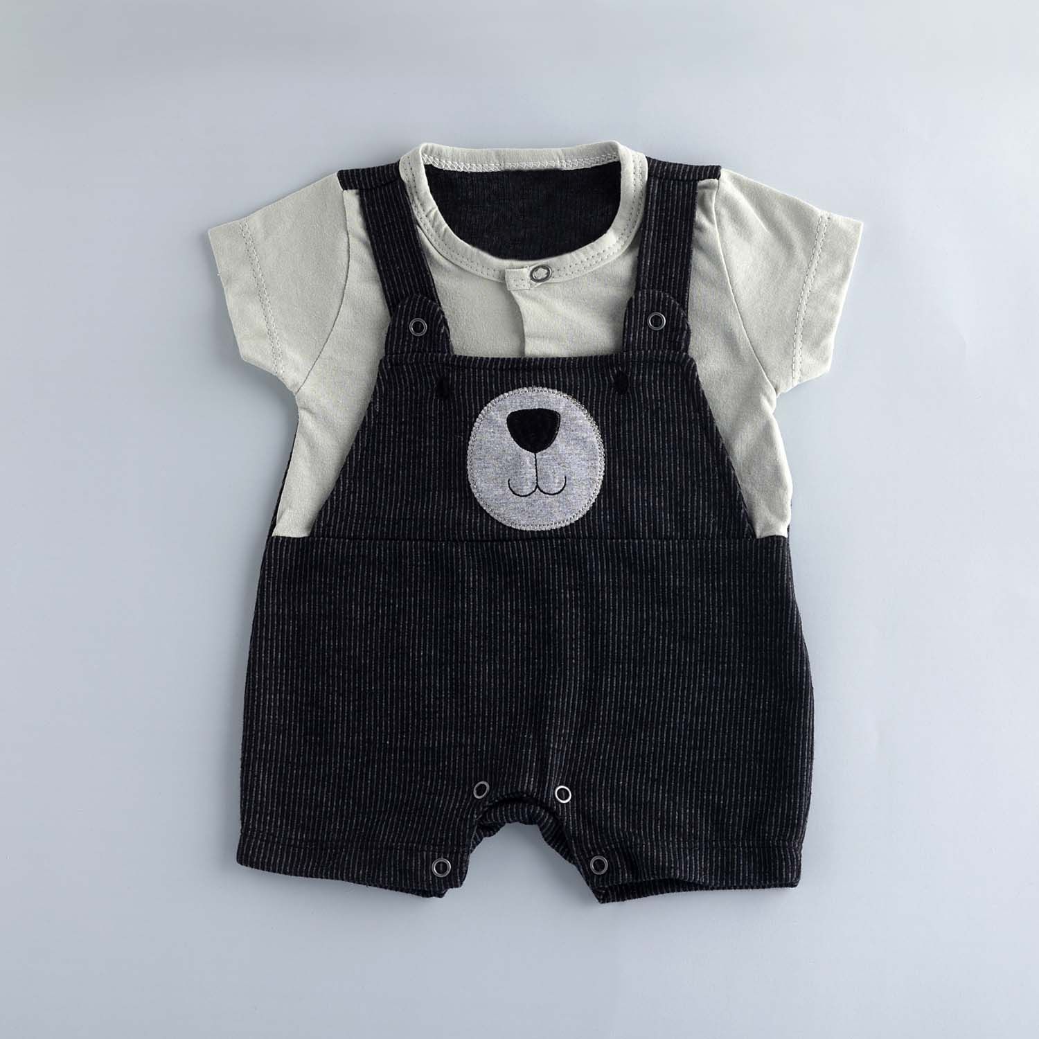 Macacão Jardineira Ursinho Preto