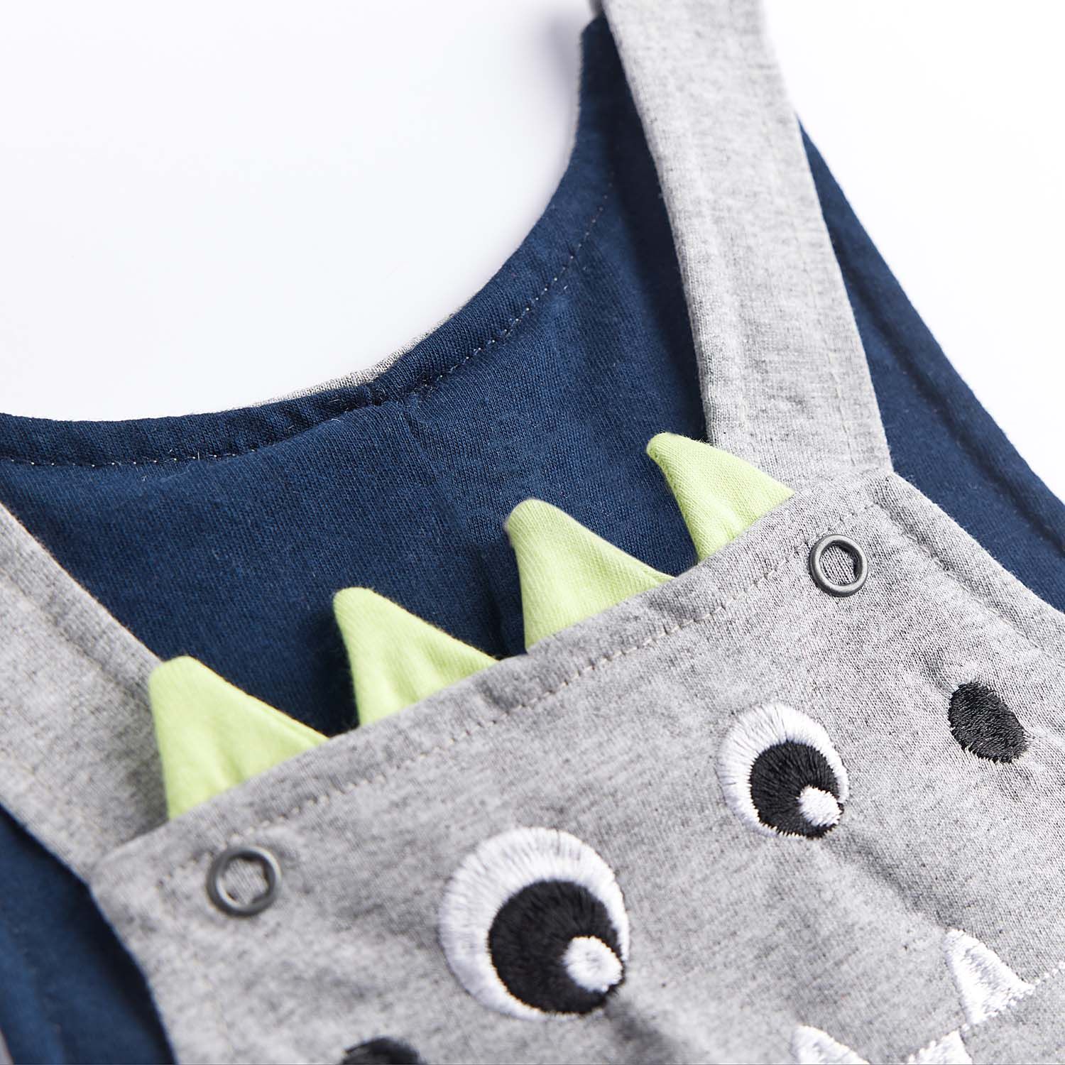 Jardineira Dino Tam M