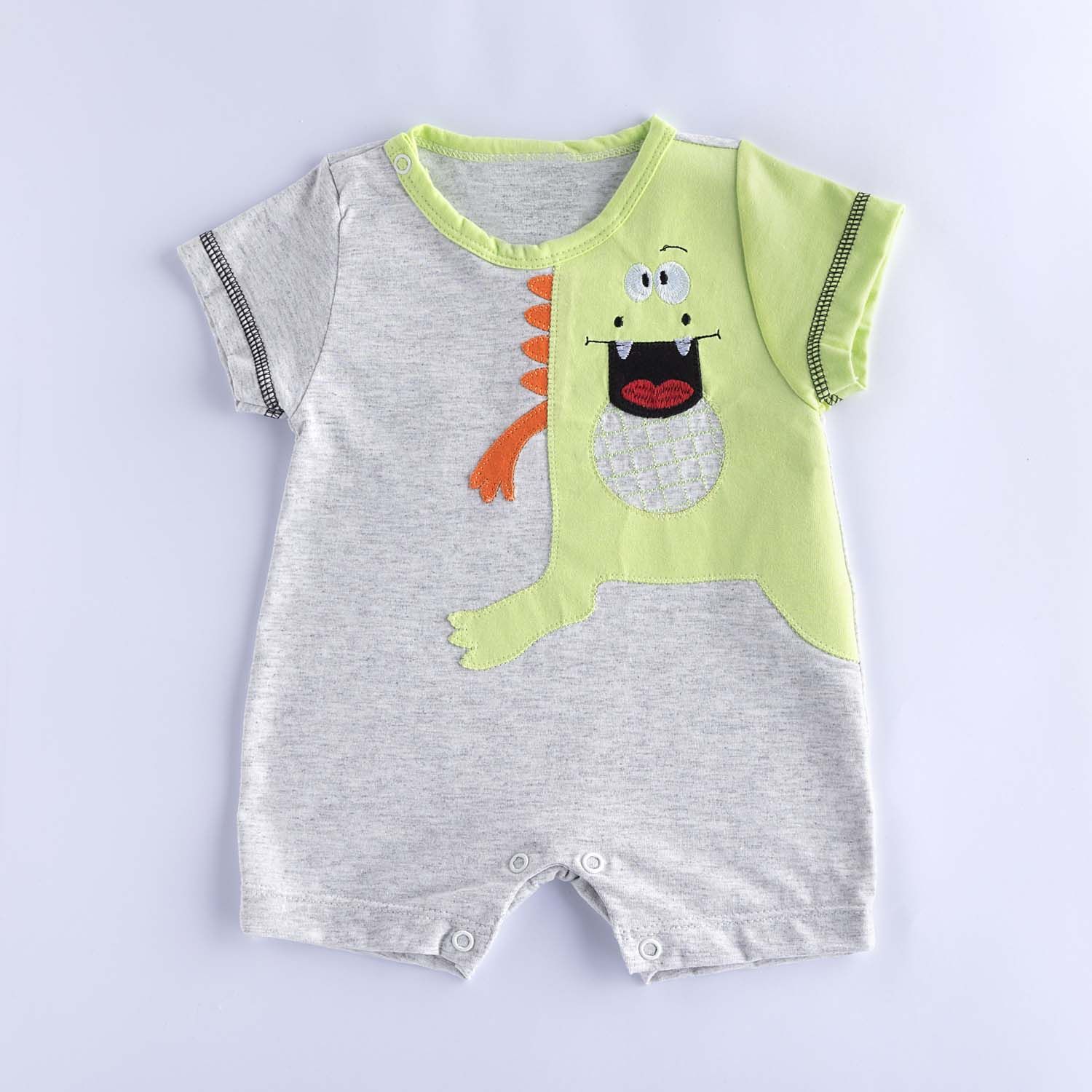 Macacão Curto Monstrinho Cinza