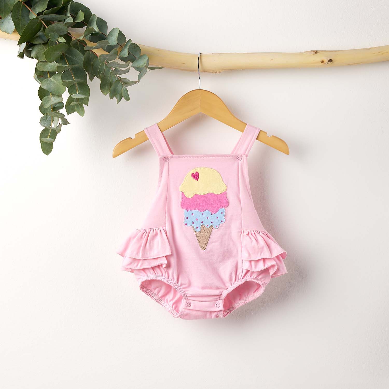 Jardineira Sorvete Rosa