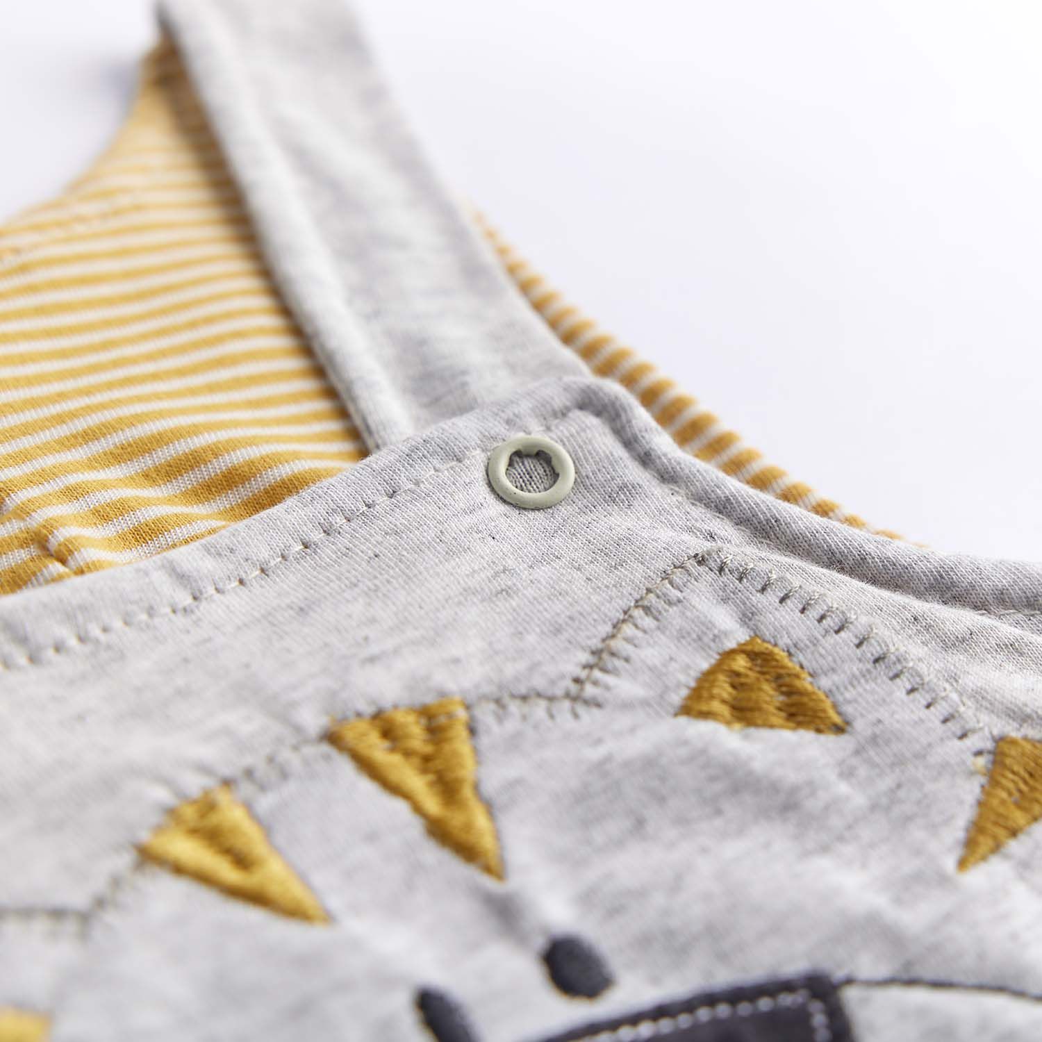 Jardineira Tigre Safari Listrado