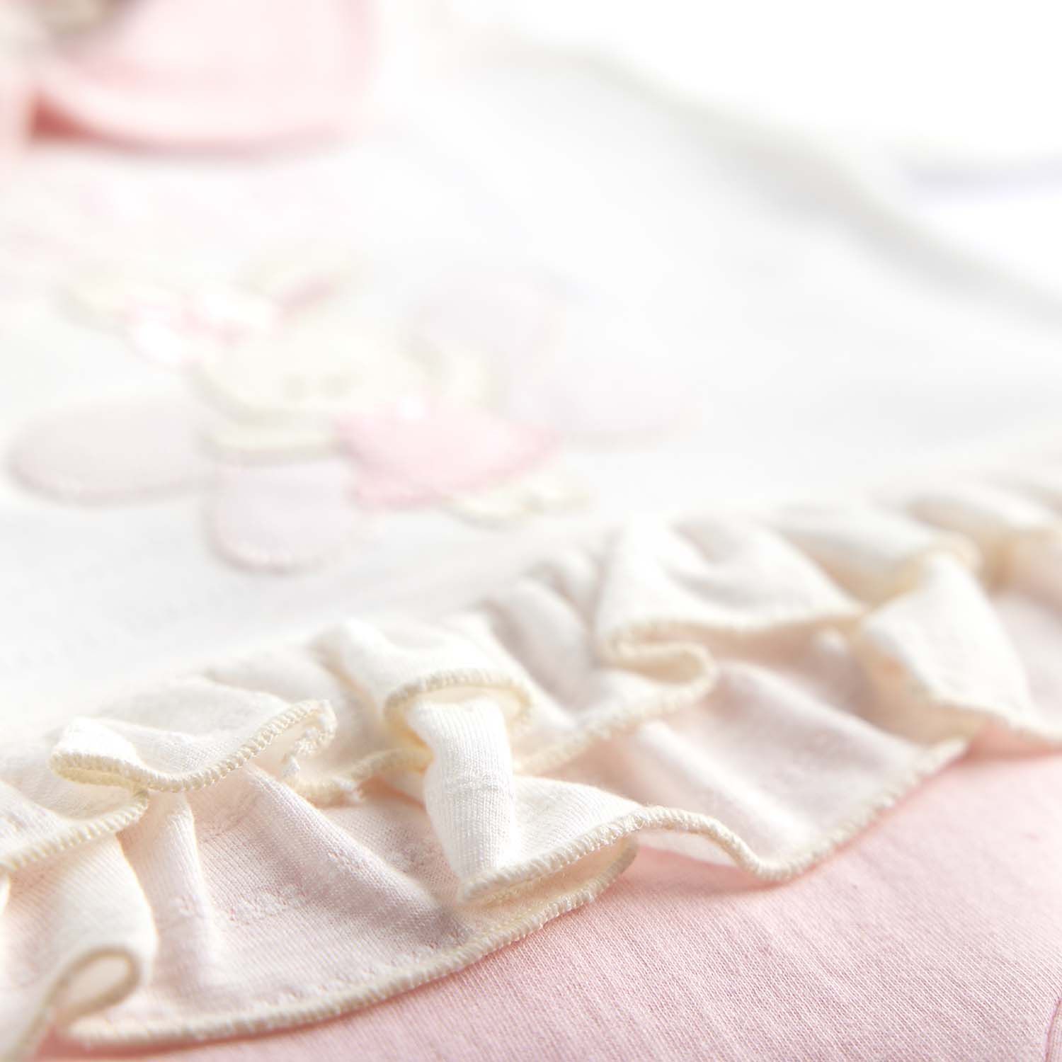 Macacão Longo Clássico Coelhinha Rosa