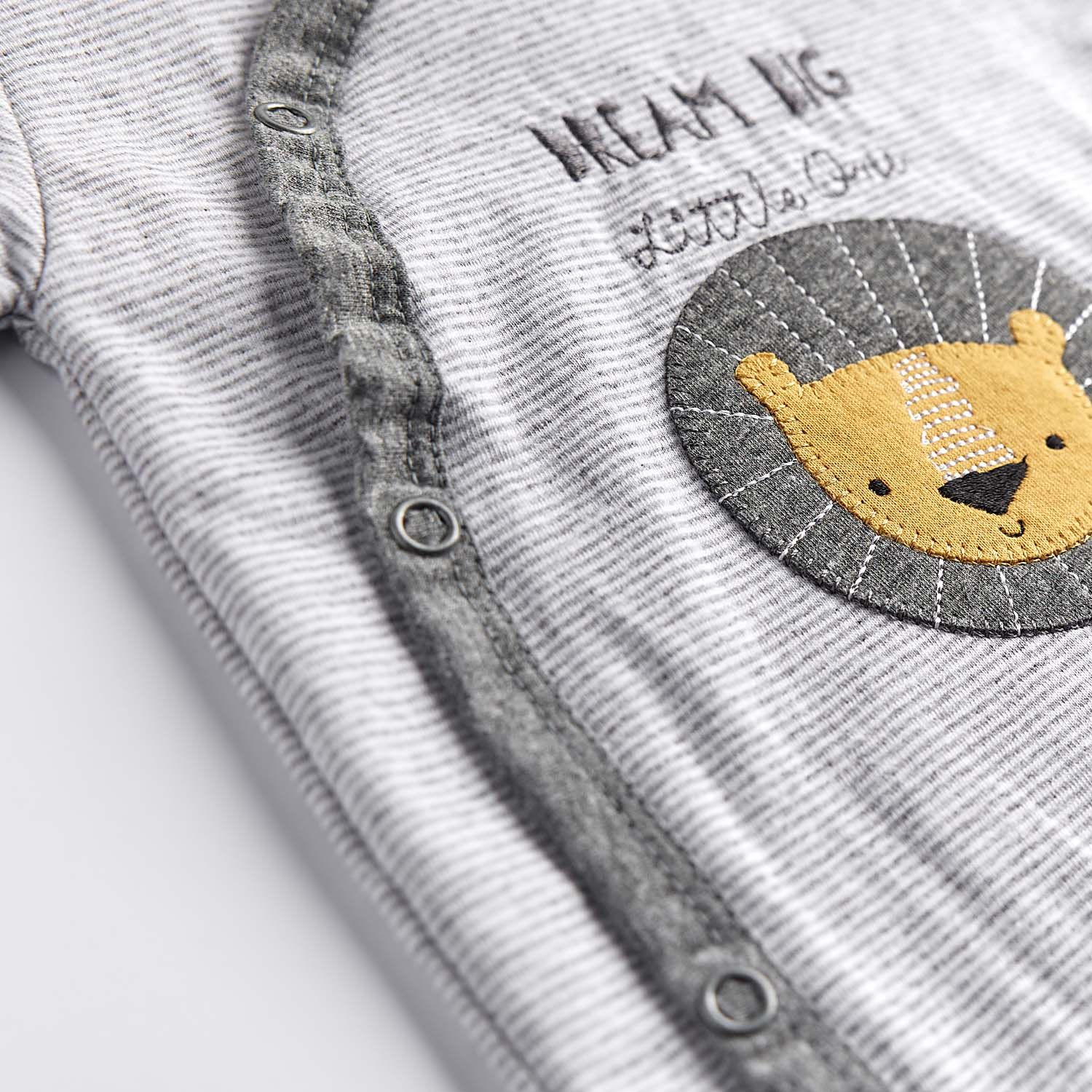 Macacão Longo Leãozinho Listrado