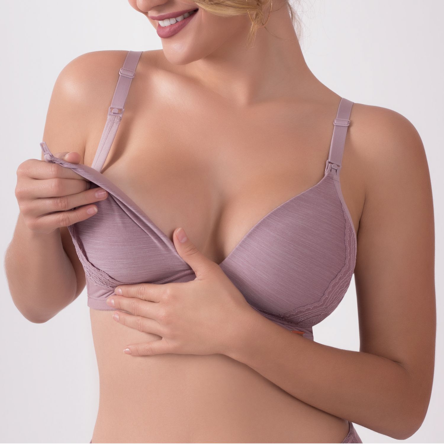 Sutiã Amamentação com Bojo Triângulo Preto 42