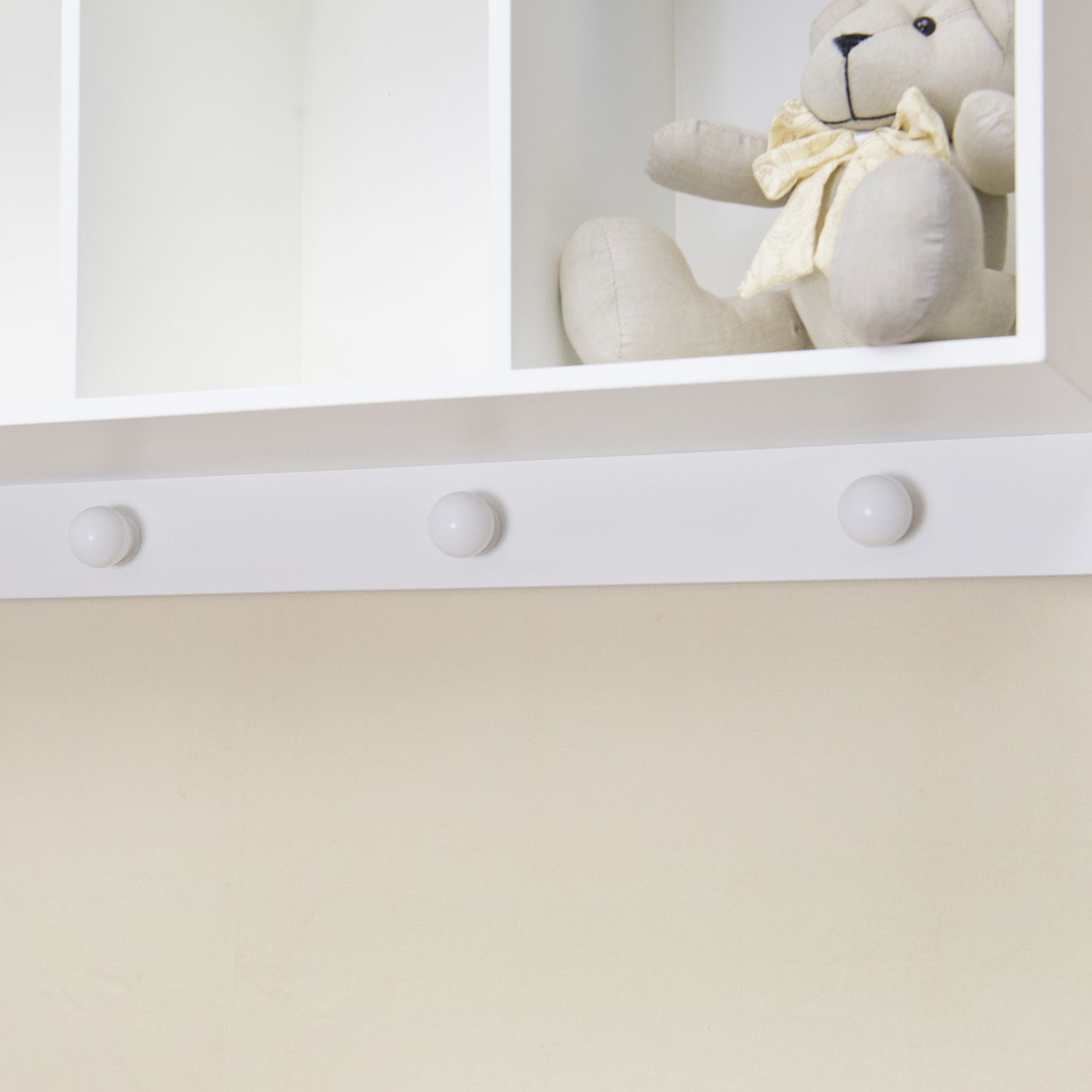 Prateleira Cabideiro 4 Divisórias