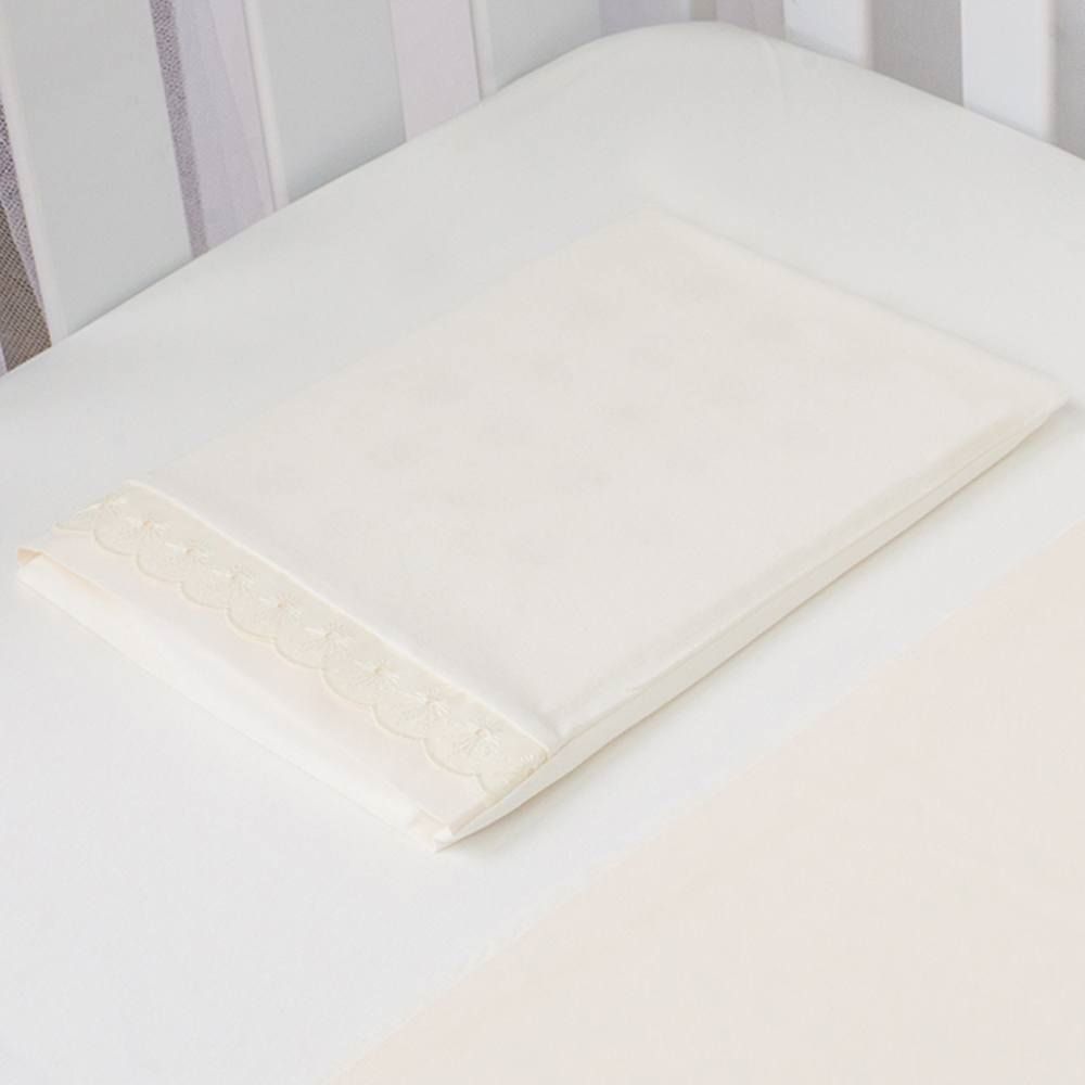 Fronha Bebê de Malha Rosa com Vira Percal