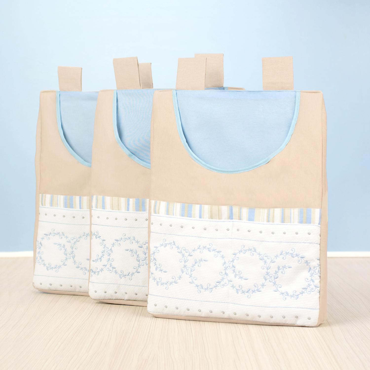 Porta Fraldas Varão Coroa Azul