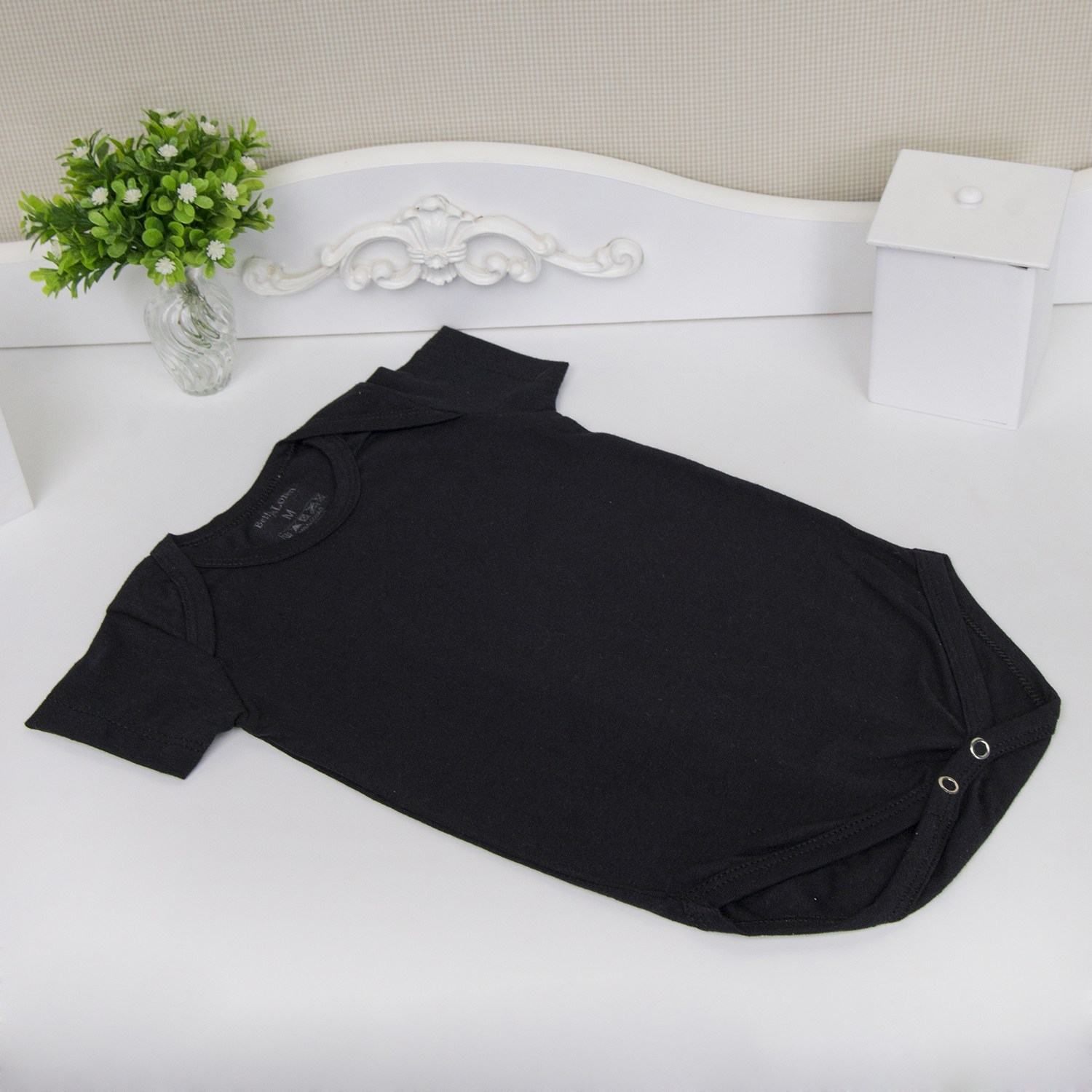 Body Manga Curta Liso Preto 9 a 12 Meses