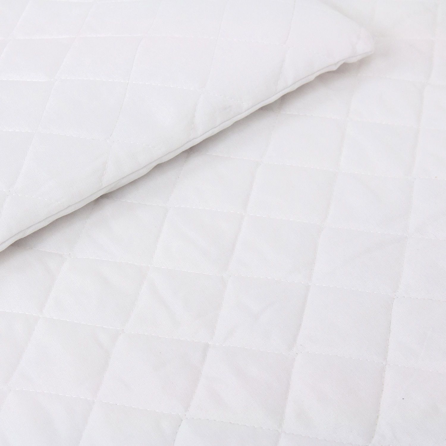 Protetor de Colchão de Berço Americano e Travesseirinho Matelado Branco