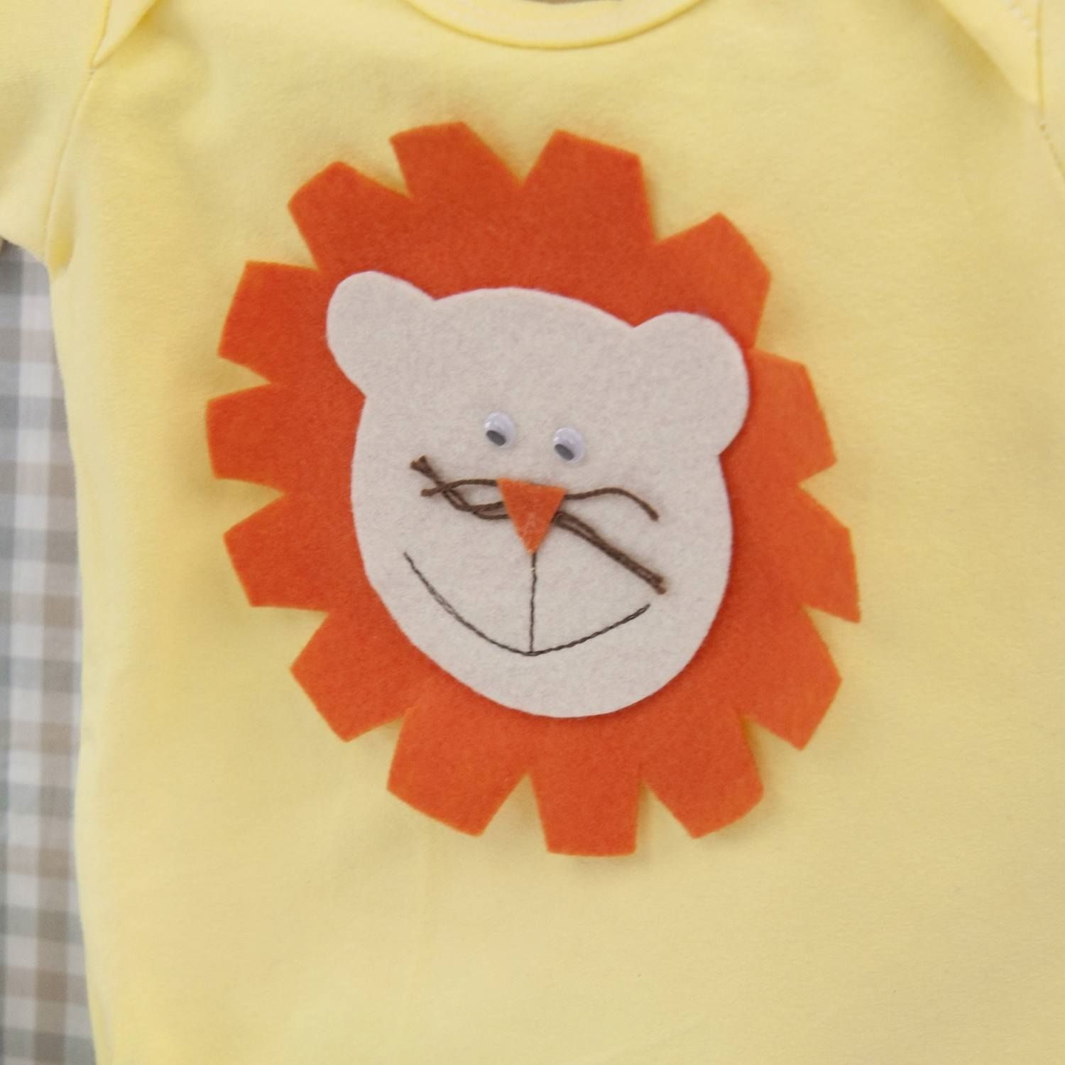 Body Manga Curta Leão Palha Tam P