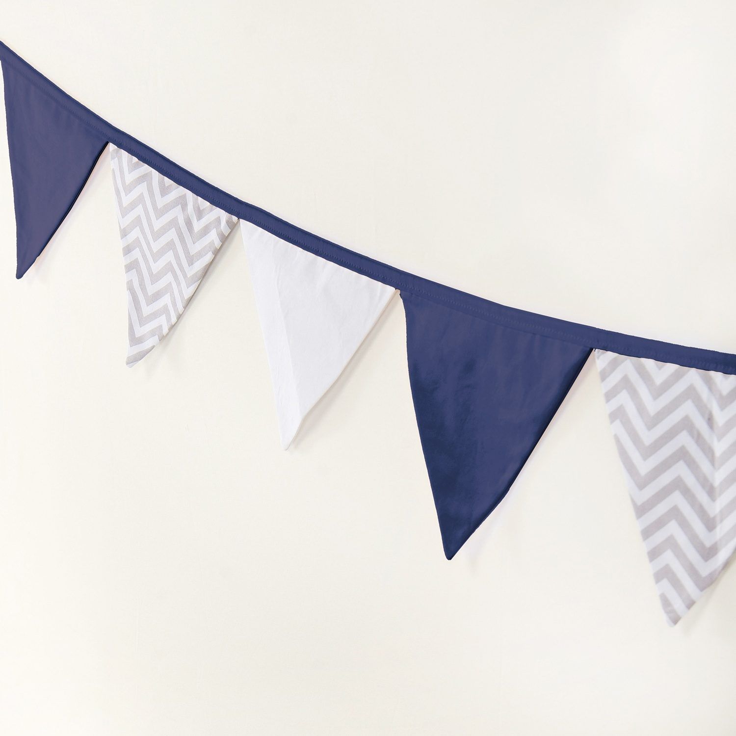 Varal de Berço Bandeirinhas Chevron Marinho 1,60m