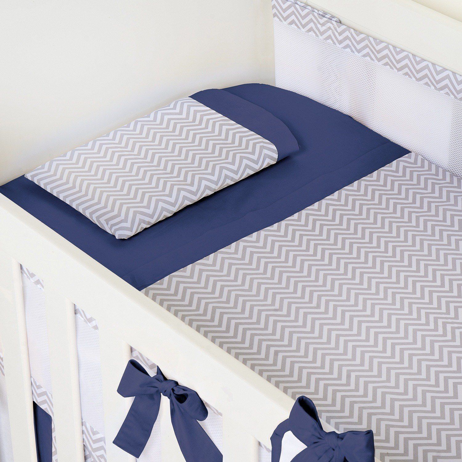 Jogo de Lençol Berço Chevron Azul Marinho 3 Peças