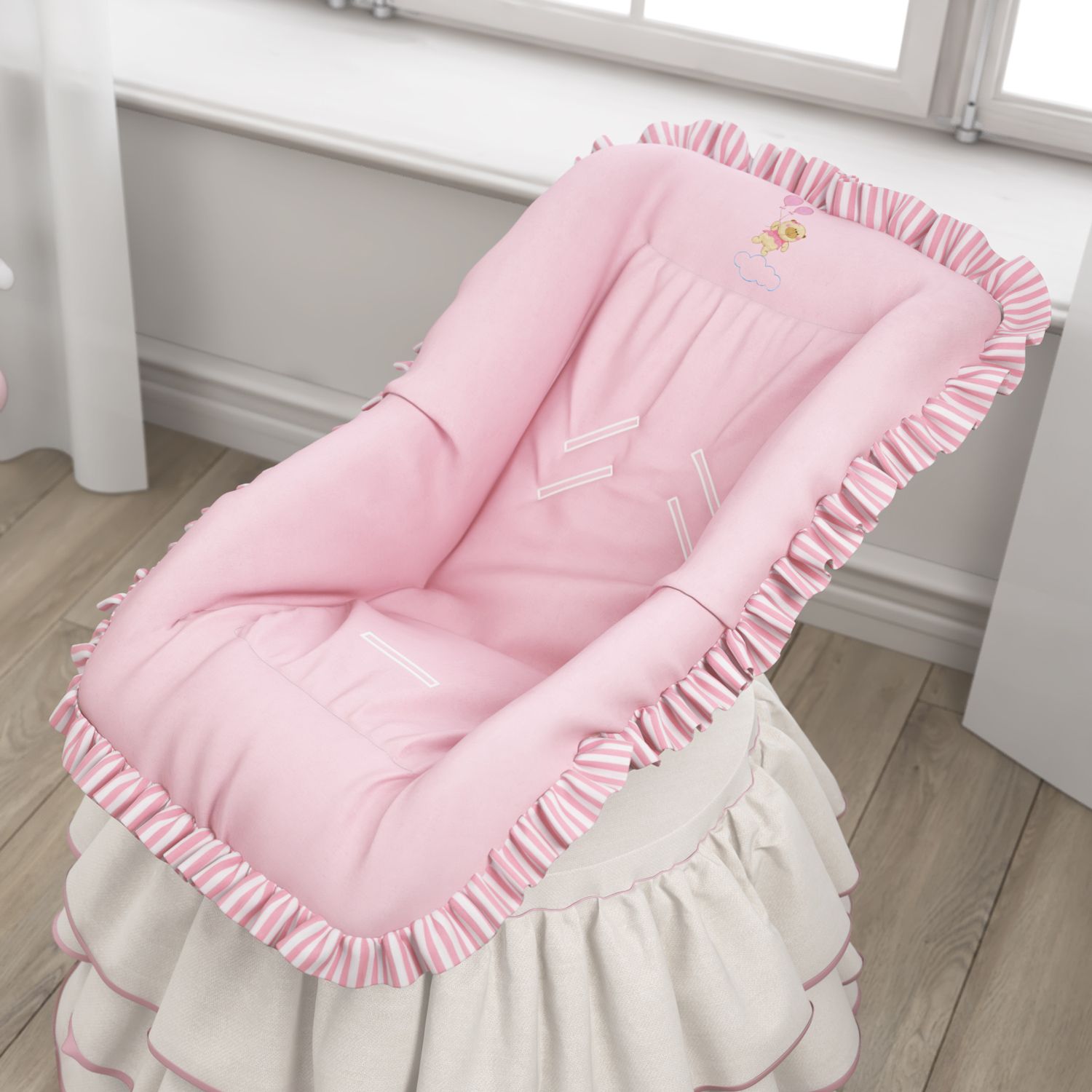 Capa de Bebê Conforto Ursinha Nina e o Balão