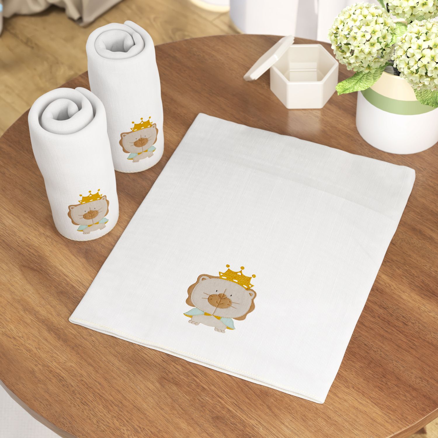 Jogo de Fraldas Ombro Reizinho da Floresta com 3