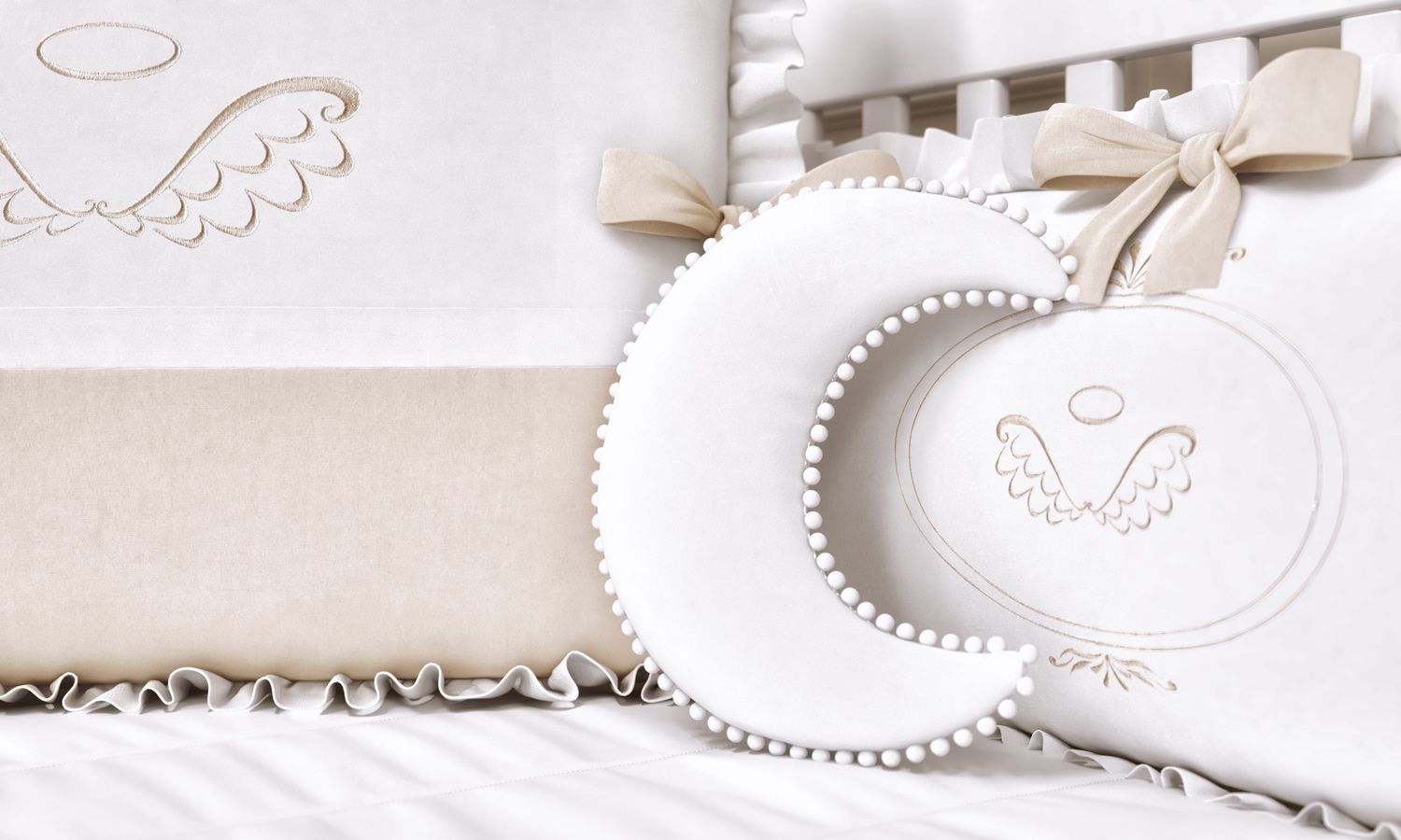 Almofada Lua Pompom Plush Branco 28cm