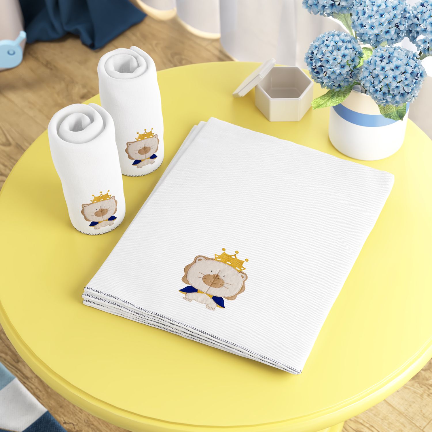 Jogo de Fraldas Ombro Reizinho da Floresta com 5