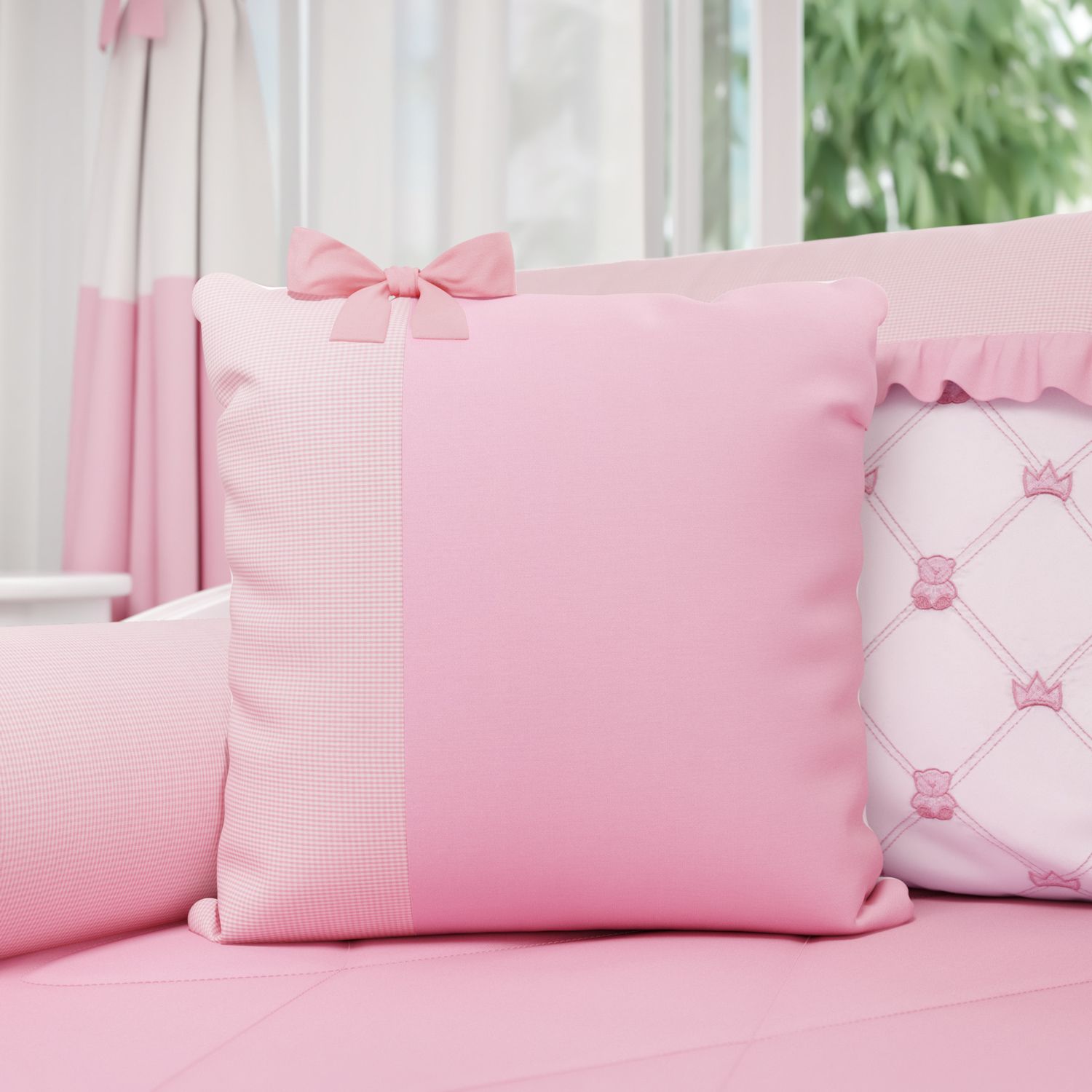 Almofada Laço Ursinho Clássico Marinho 38cm