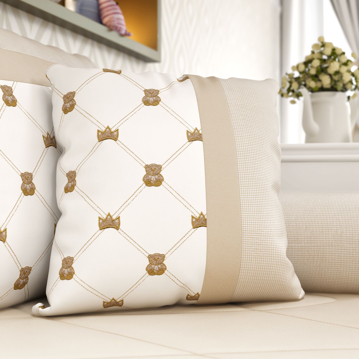 Almofada Bordada Ursinho Clássico Marinho 38cm