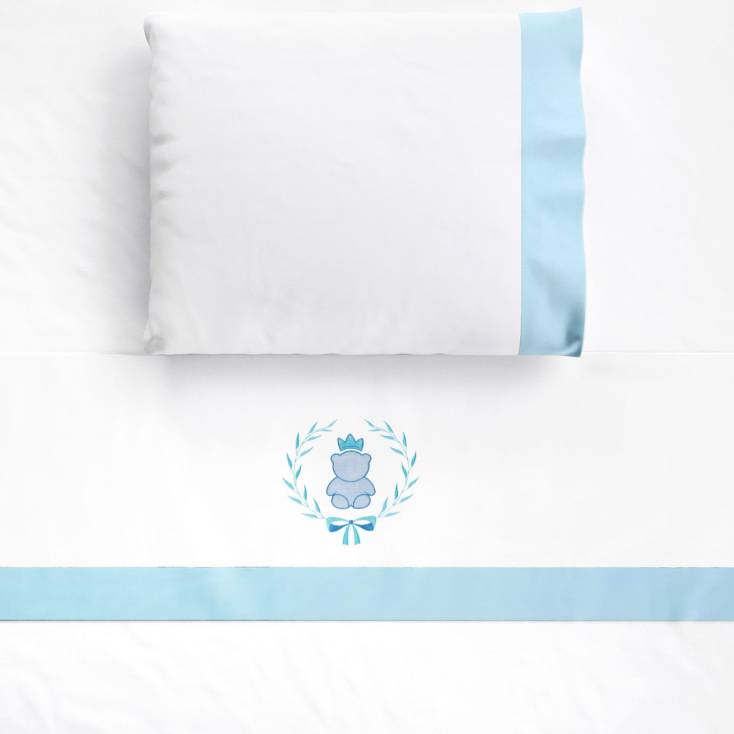 Jogo de Lençol Berço Bordado Ursinho Clássico Azul Marinho 3 peças