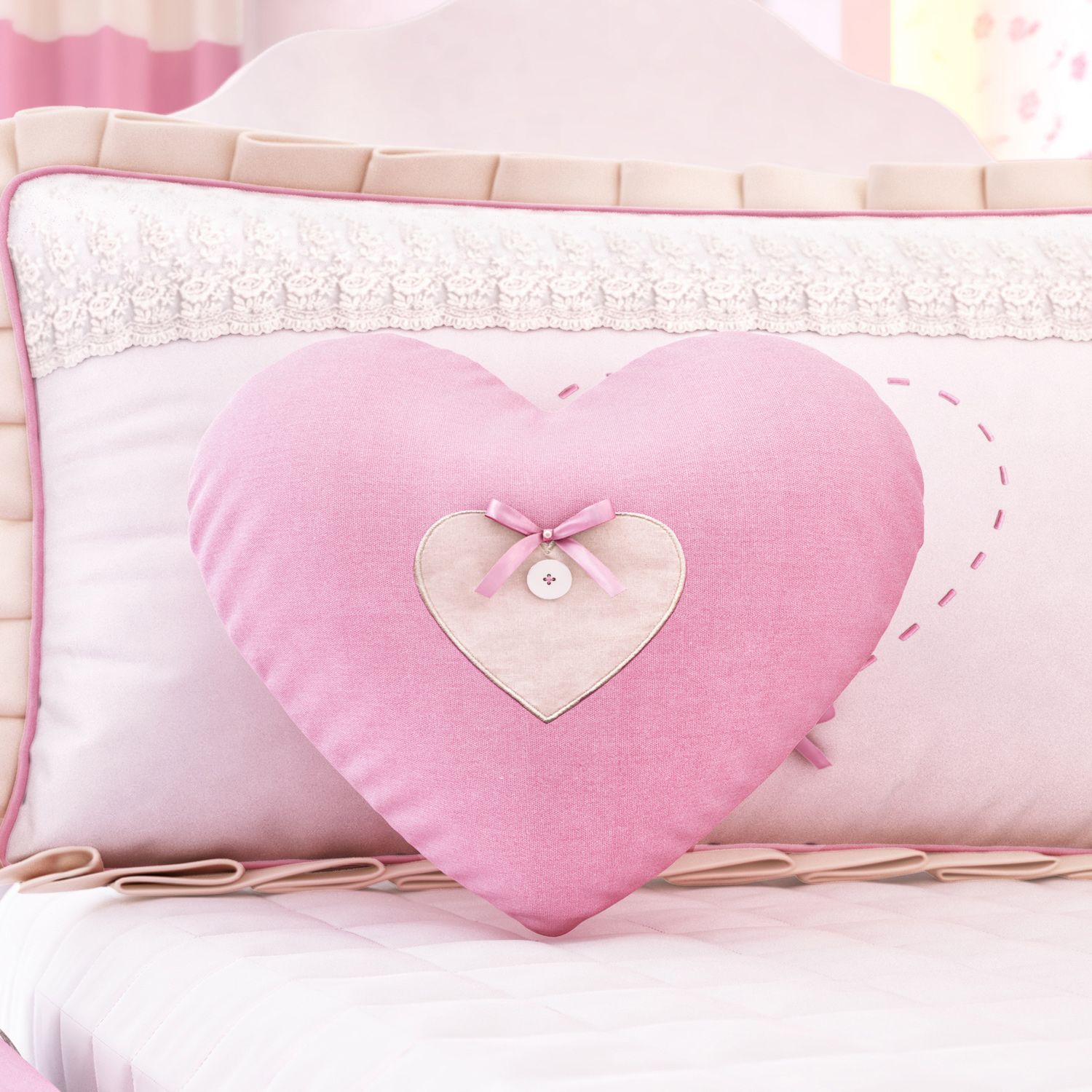 Almofada Coraçãozinho com Botão 30cm